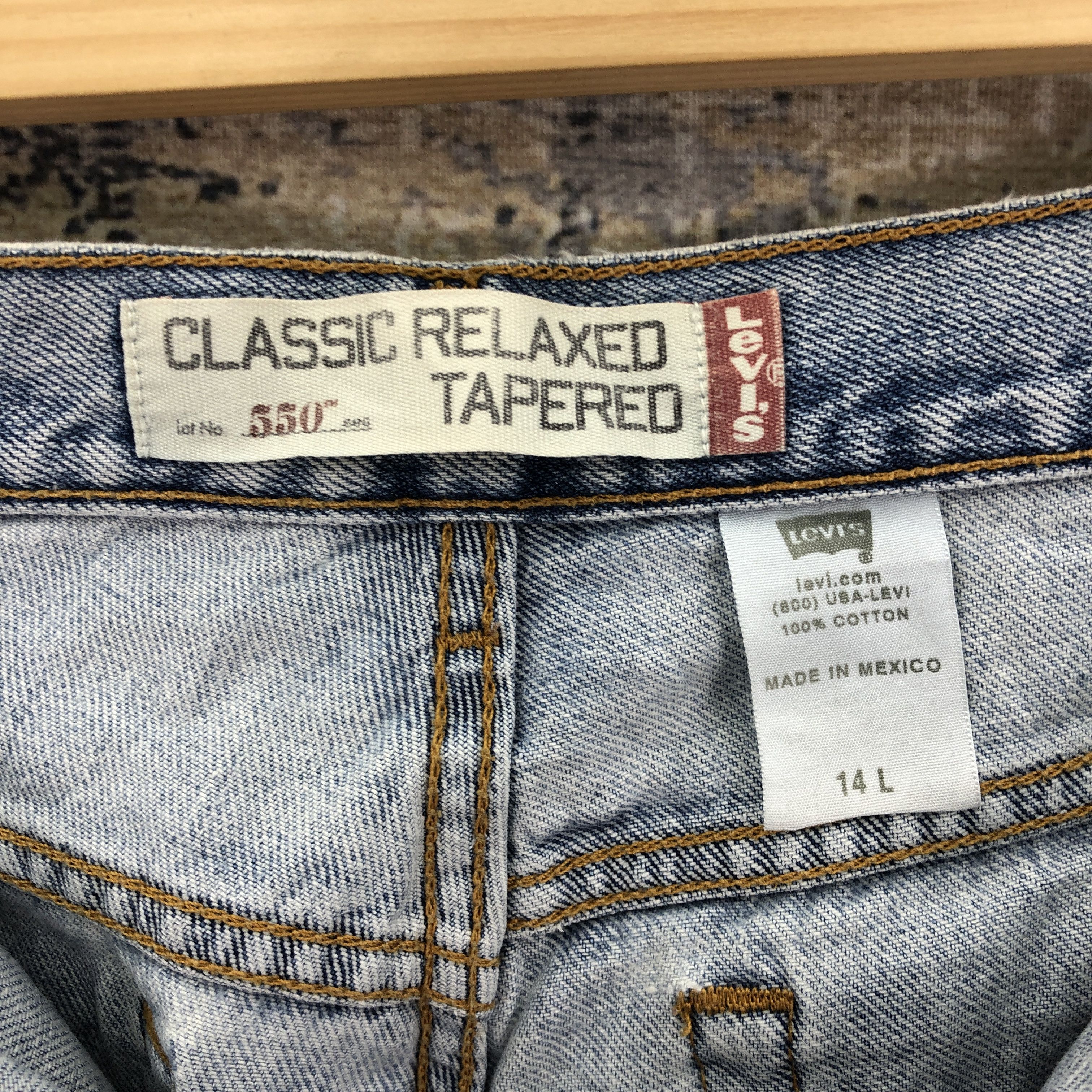 Levi's Vintage Levis 550 Light Wash Jeans Levi's Faded Denim Size US 32 / EU 48 - 9 Thumbnail