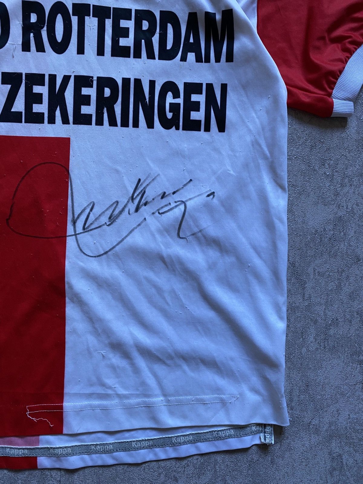 Kappa SIGNED By Dirk Kuyt 2004/05 Feyenoord Rotterdam Home Jersey Size US S / EU 44-46 / 1 - 4 Thumbnail
