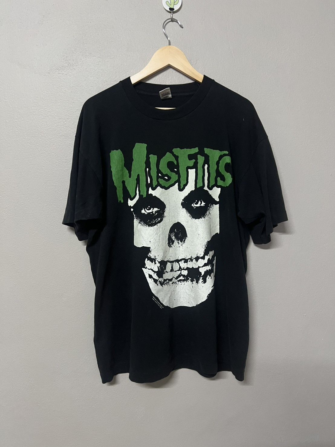 Vintage Vintage misfits 1997 Glow in the dark Size US XL / EU 56 / 4 - 1 Thumbnail