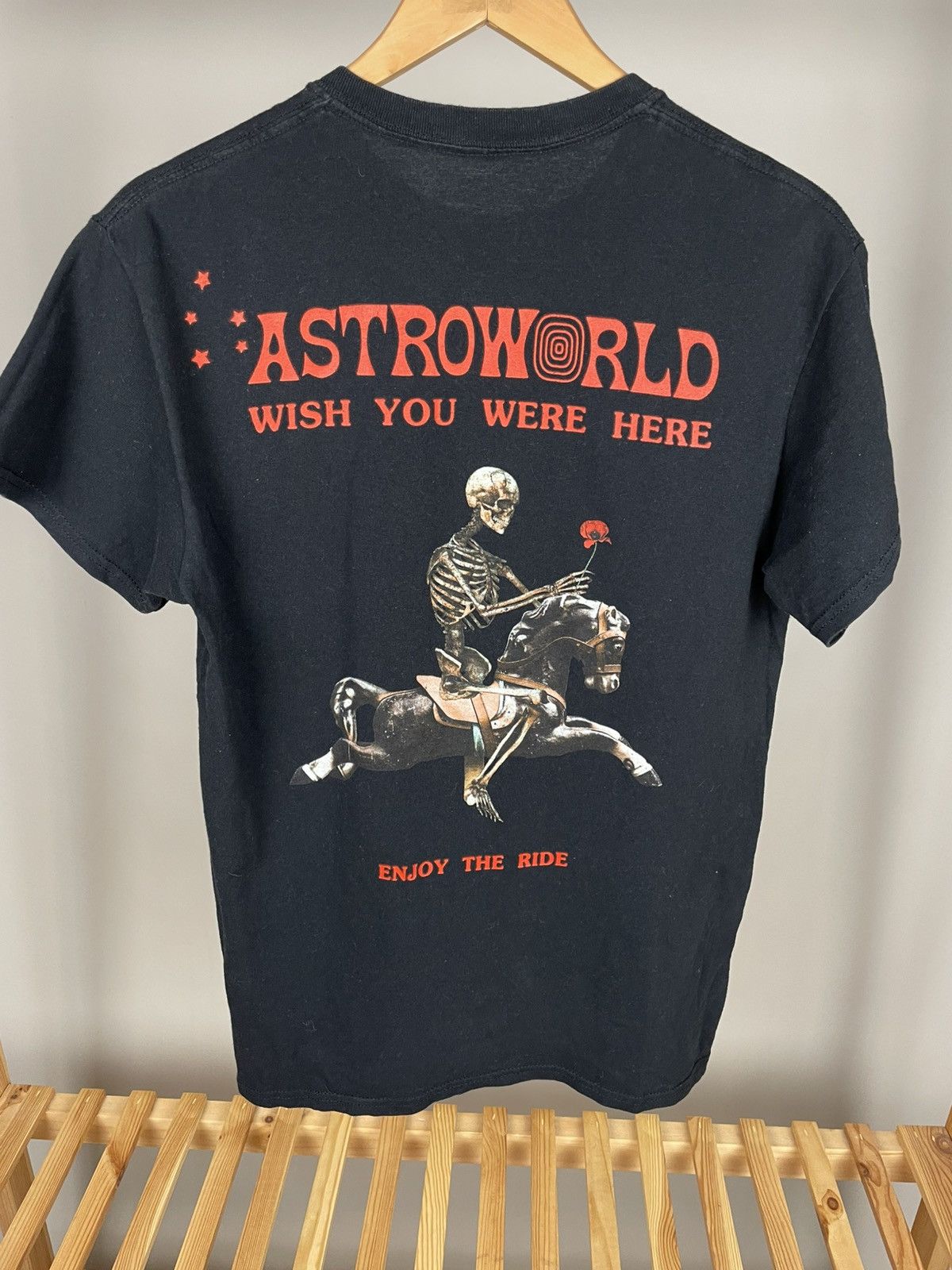 Travis Scott Astroworld Travis Scott t-shirt enjoy the ride 2018 Size US M / EU 48-50 / 2 - 4 Thumbnail