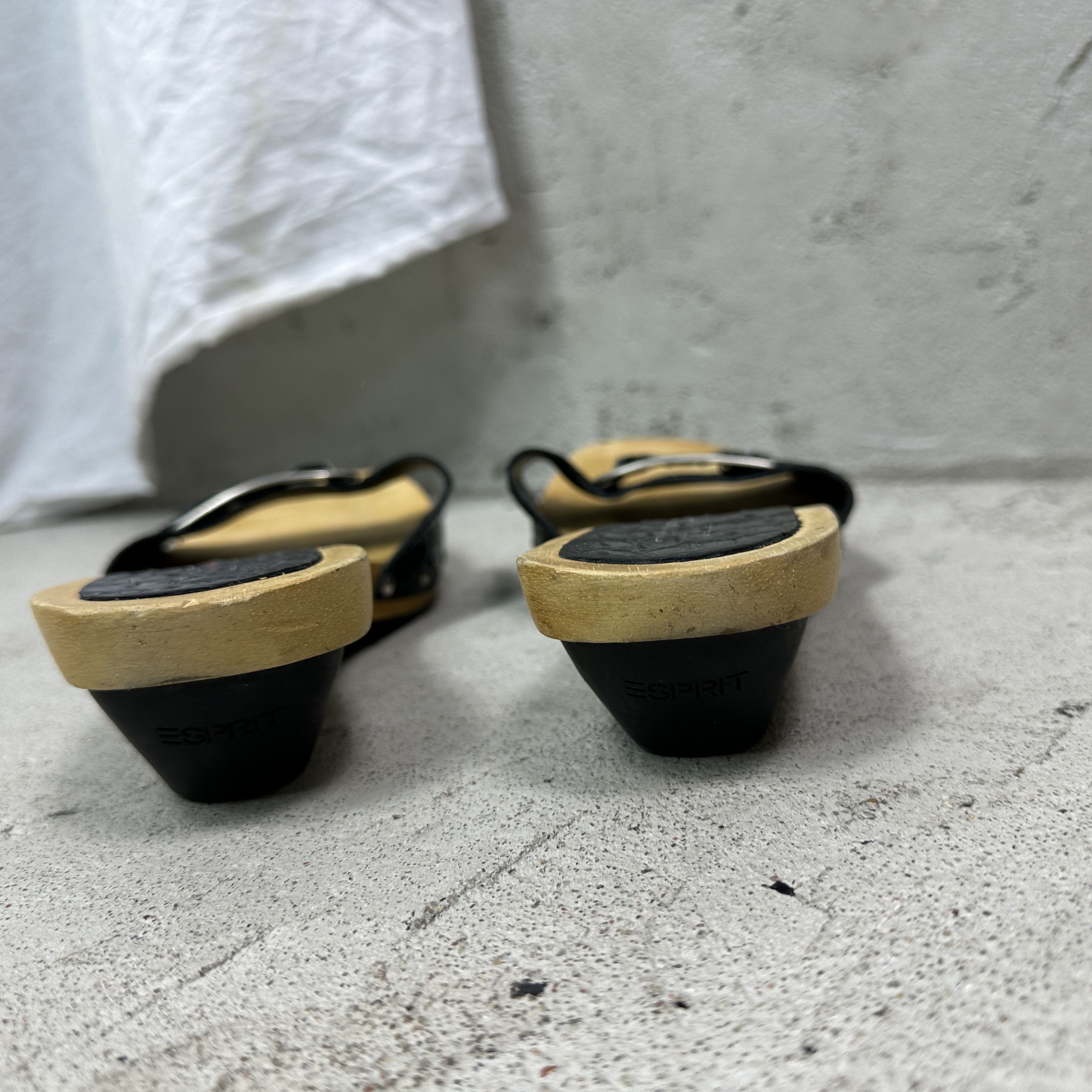 Esprit Vintage Avant Garde Wooden Casual Buckled Y2K Clogs Size US 10 / IT 40 - 6 Thumbnail