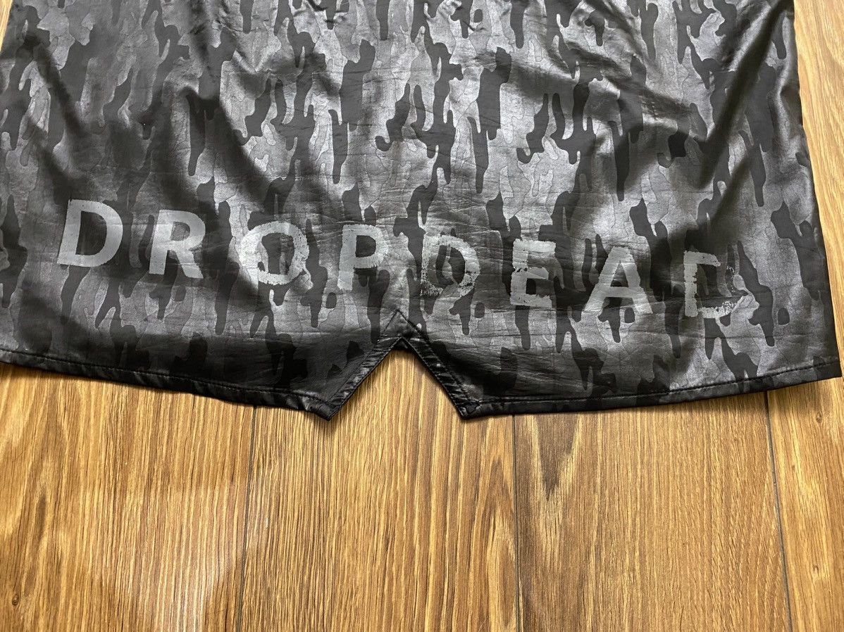 Drop Dead Clothing Drop Dead Stealth Camo Rain Jacket Rare Vintage Size US S / EU 44-46 / 1 - 10 Thumbnail