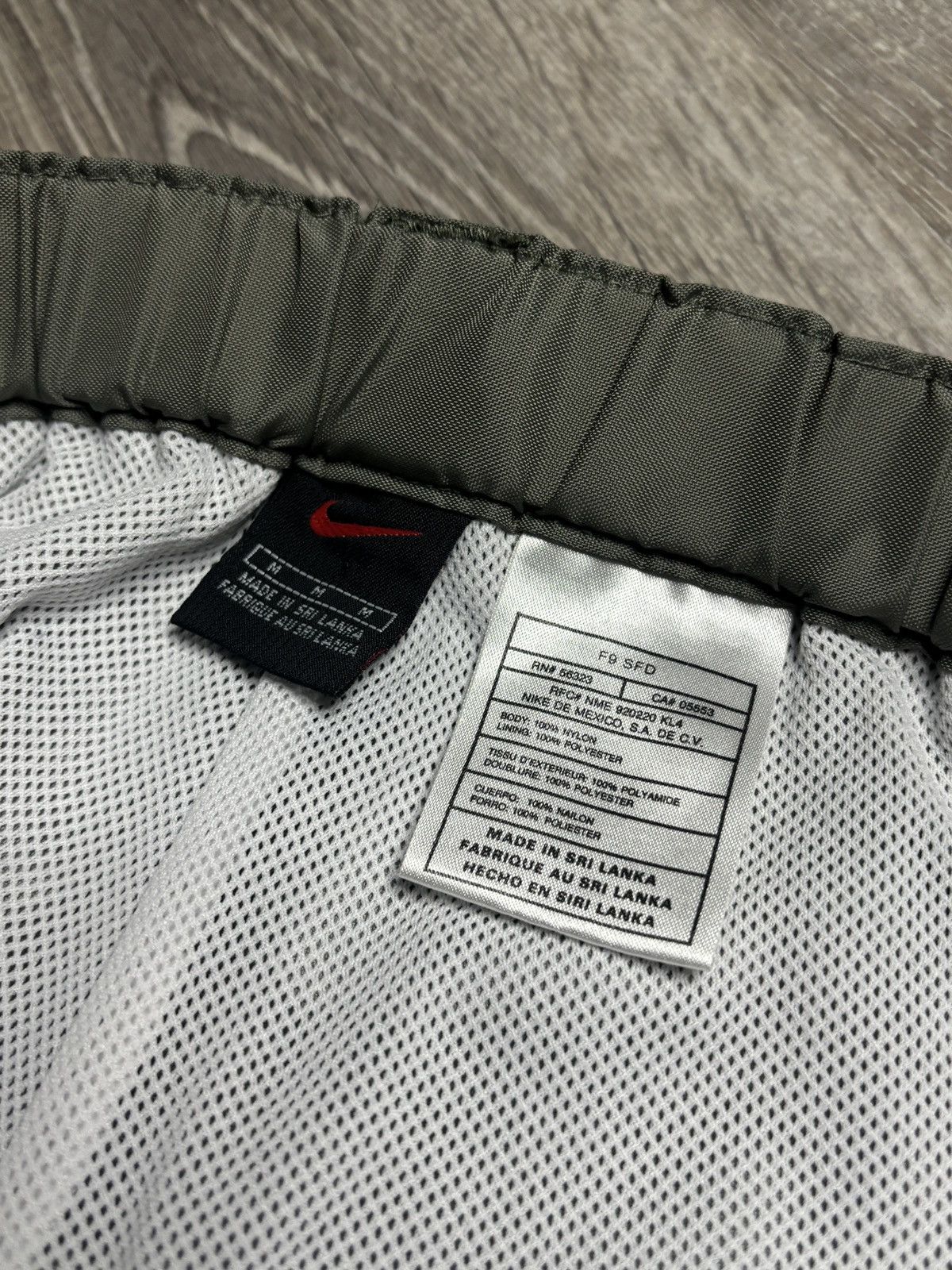 Nike vintage 90s nike track pants Size US 28 / EU 44 - 4 Thumbnail