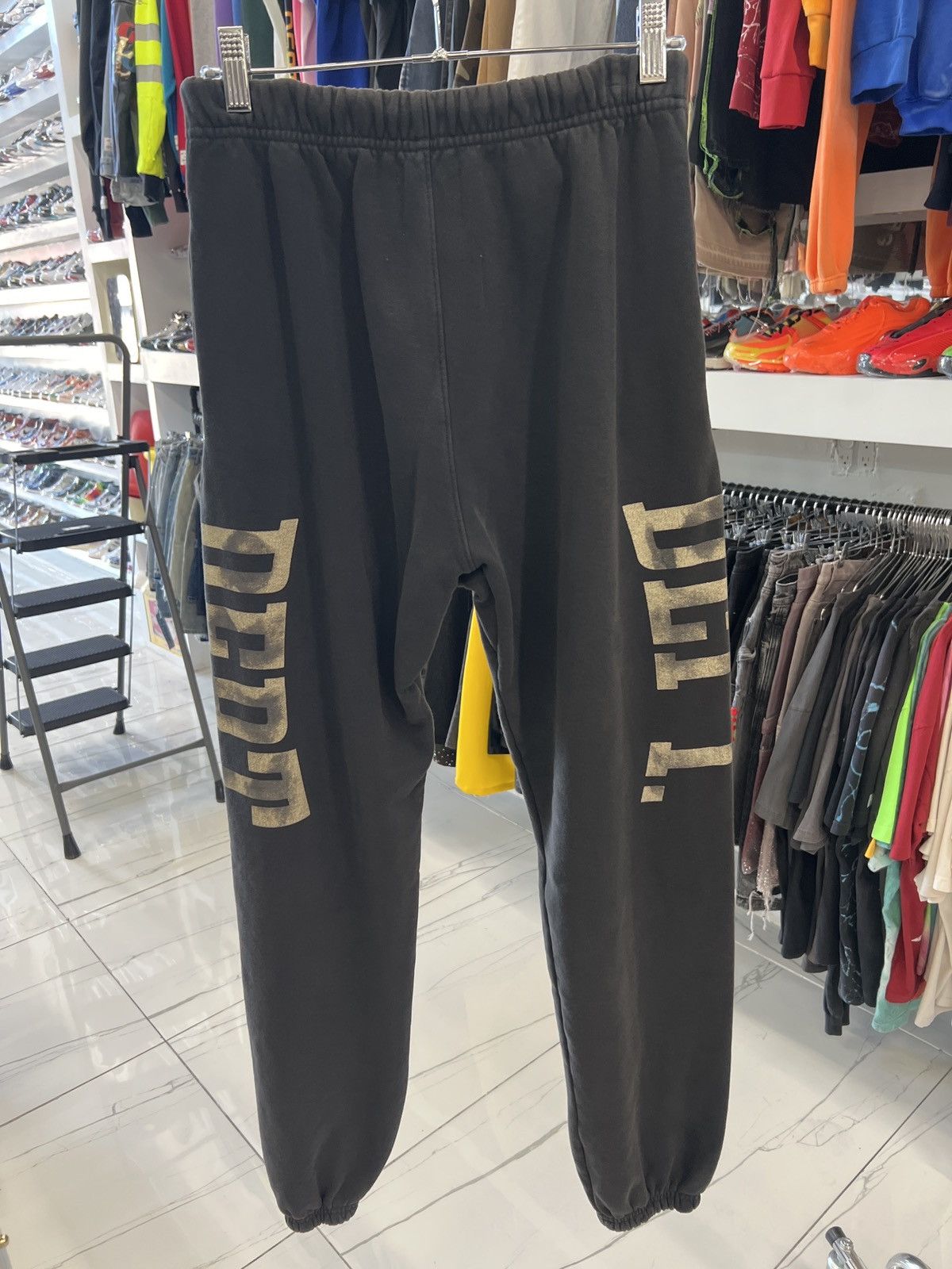 DEPT GYM SWEATPANT BLACK