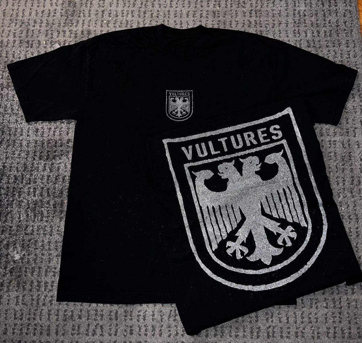 Kanye West Vultures Chicago Kanye West Listening Party Tee Large Size US L / EU 52-54 / 3 - 1 Thumbnail