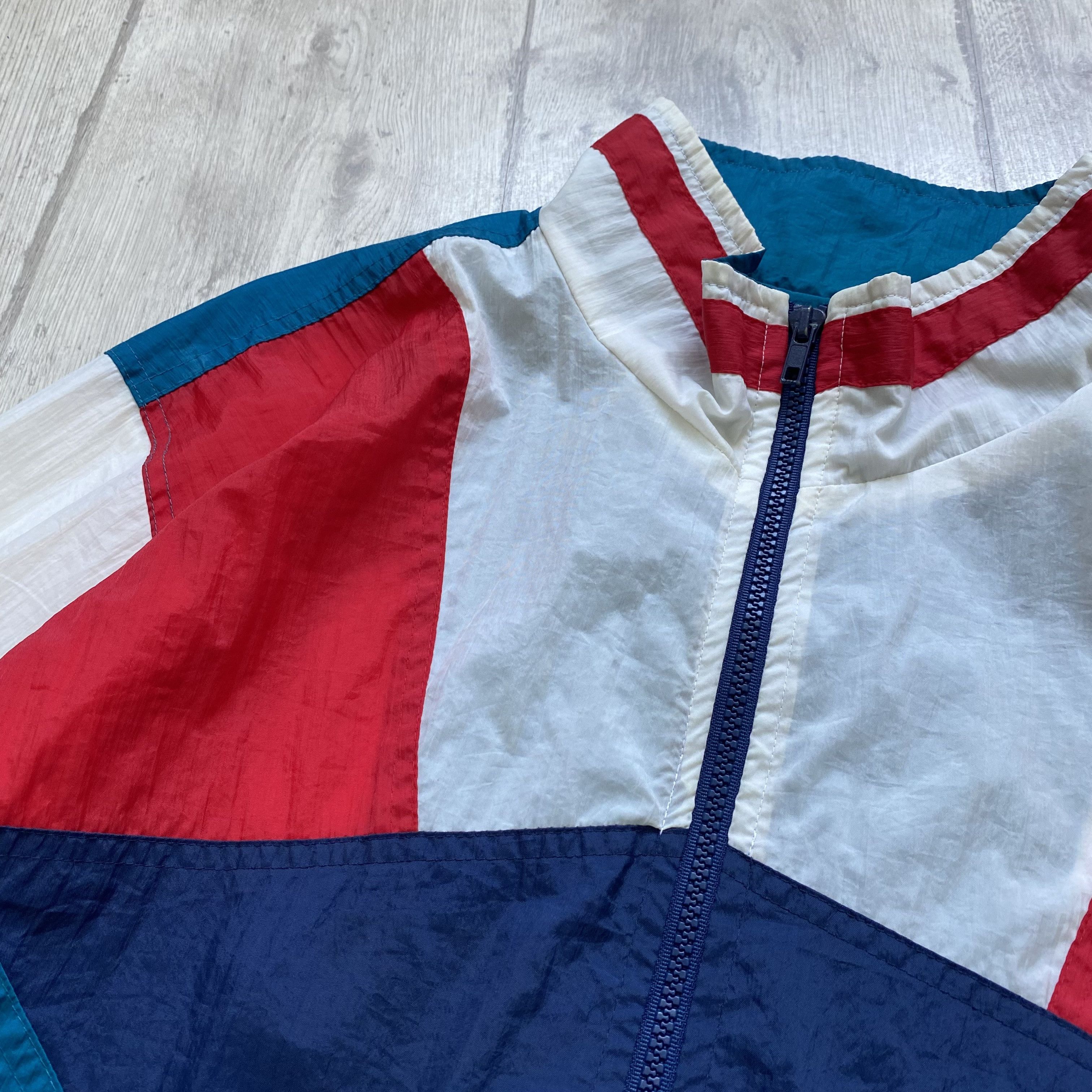 Nike Vintage 80s Nike Style Nylon track jacket Men Works boxy fit Size US M / EU 48-50 / 2 - 5 Thumbnail