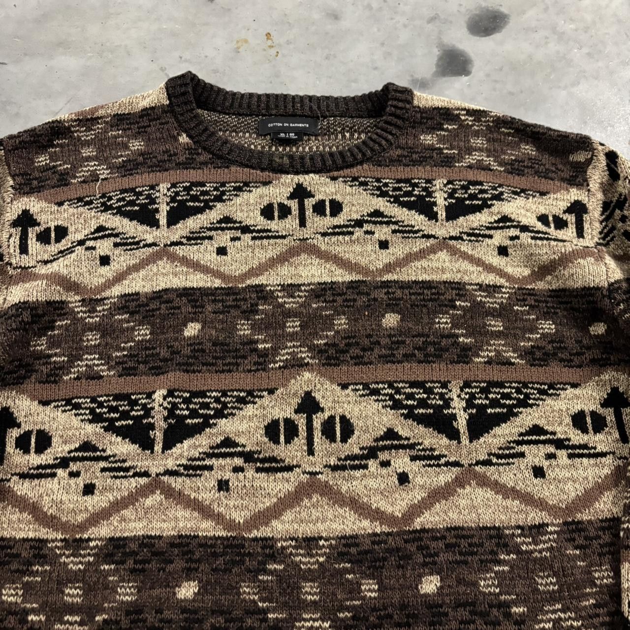 Vintage Crazy Vintage Y2K/2000s Brown Pattern Coogi Style Sweater! Size XL Size US XL / EU 56 / 4 - 2 Thumbnail