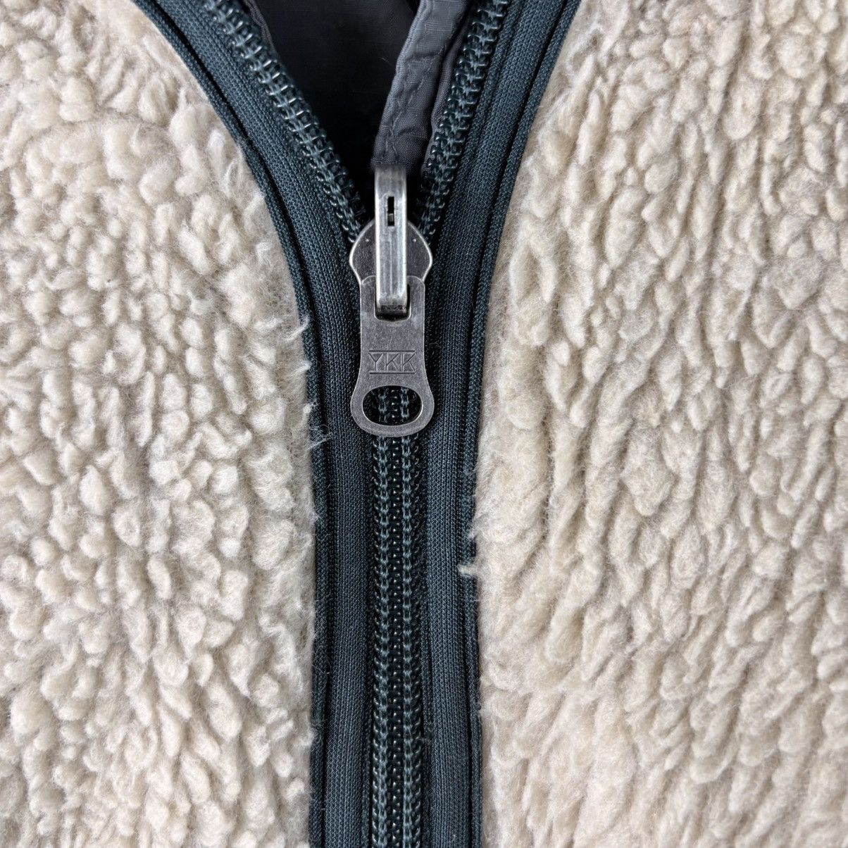 Patagonia × Vintage PATAGONIA '97 Glissade Reversible Pile Jacket,Natural/Ash XL Size US L / EU 52-54 / 3 - 5 Thumbnail