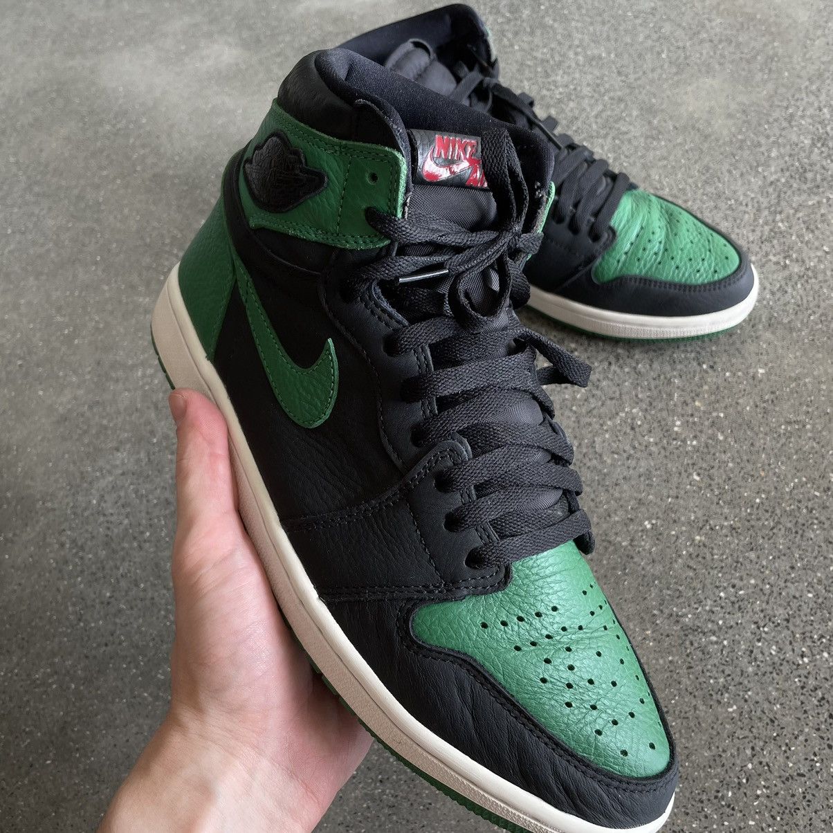 Nike Nike Air Jordan 1 Retro Pine Green Size US 9.5 / EU 42-43 - 6 Thumbnail