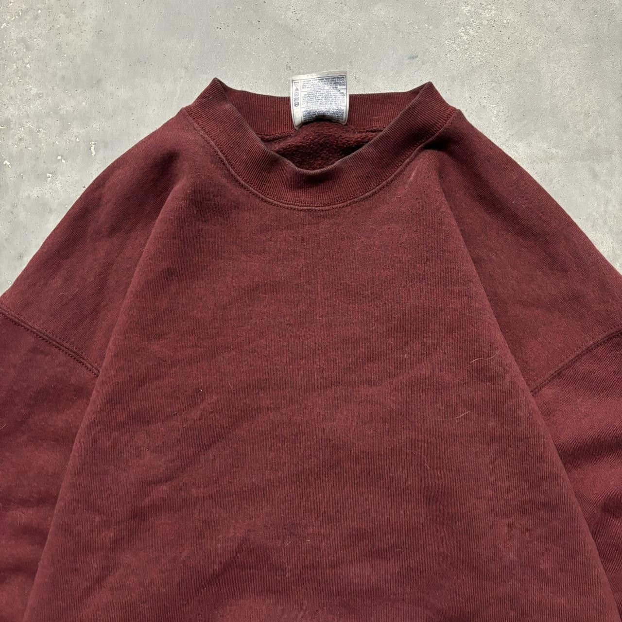 Russell Athletic × Vintage Crazy Vintage 90s Maroon Red Blank Russell Style Essential Crewneck! Size US L / EU 52-54 / 3 - 2 Thumbnail
