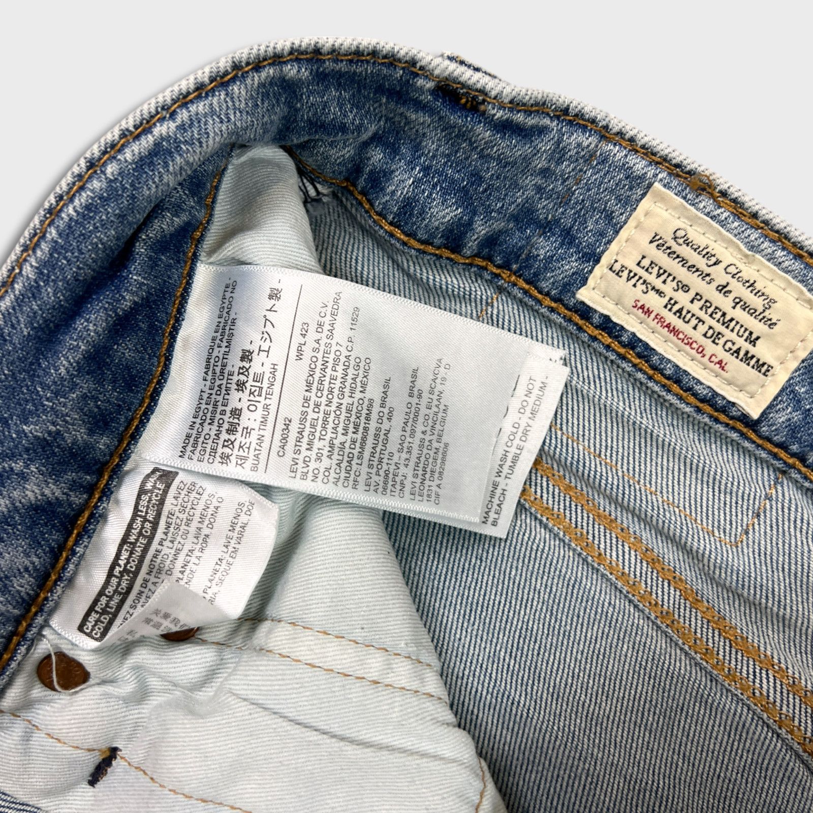 Levi's × Vintage Levi's 512 Jeans 34x32 Slim Taper Leg Premium Denim Pants Size US 34 / EU 50 - 9 Thumbnail