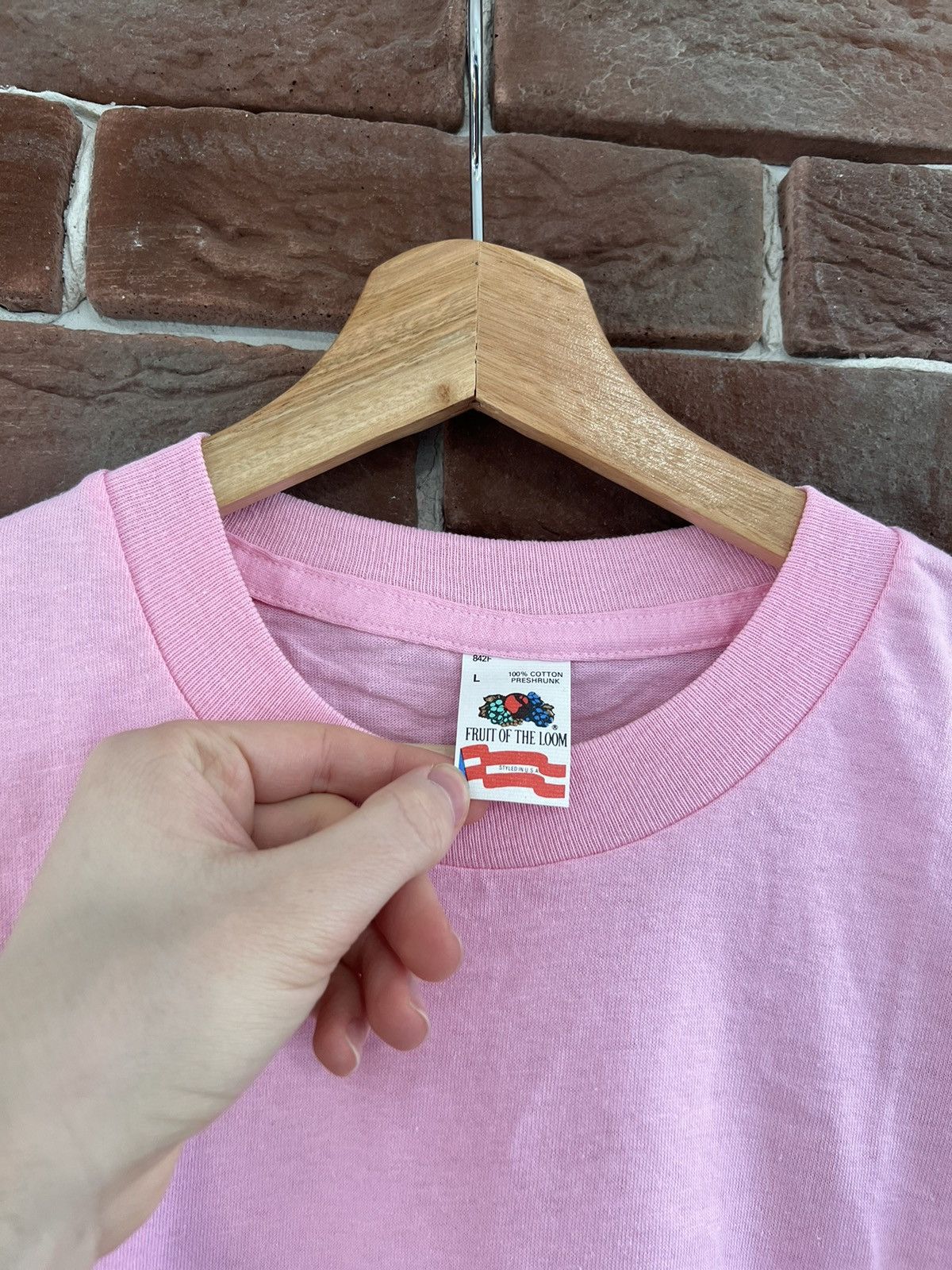 Vintage Rare 90s Vintage Ash Pink Fruit Of The Loom Blank Tshirt Size US L / EU 52-54 / 3 - 3 Thumbnail