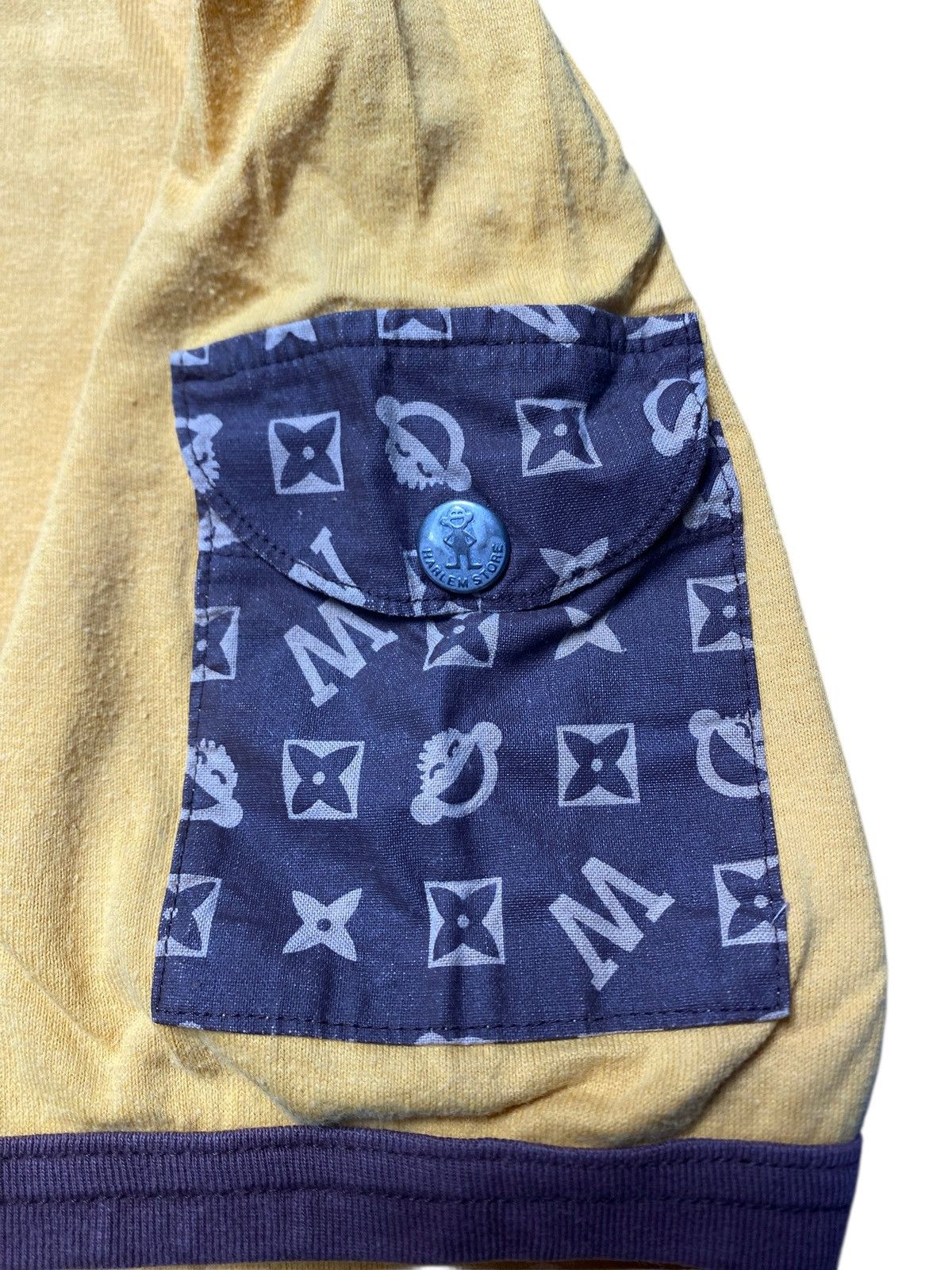Japanese Brand VINTAGE HARLEM STORE LV ALIKE DESIGN TSHIRT Size US XL / EU 56 / 4 - 10 Thumbnail
