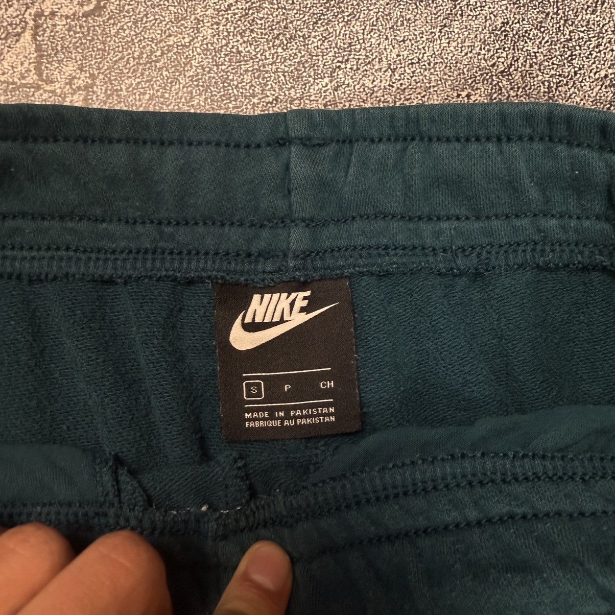 Nike Olive Green Small Nike Embroidered Jogger Sweat Pants Size US 30 / EU 46 - 3 Thumbnail