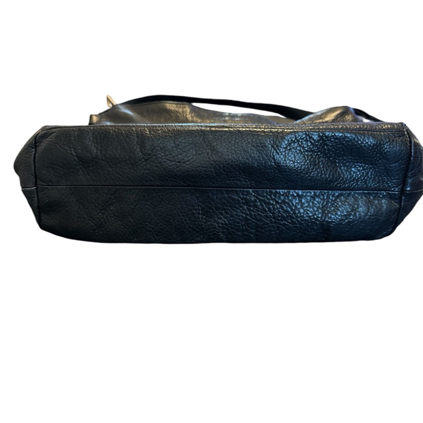 NBDN Nobrandedon Kelsi Dagger pebbled leather hand bag Size ONE SIZE - 3 Thumbnail