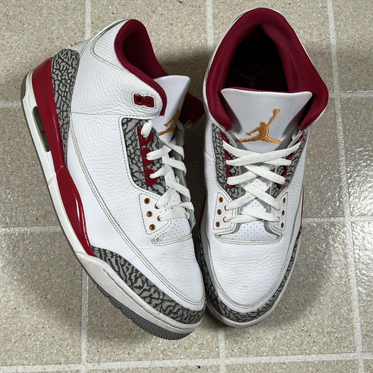Jordan Brand Air Jordan 3 Retro Cardinal Red Size 12 Basketball Nike Size US 13 / EU 46 - 1 Thumbnail