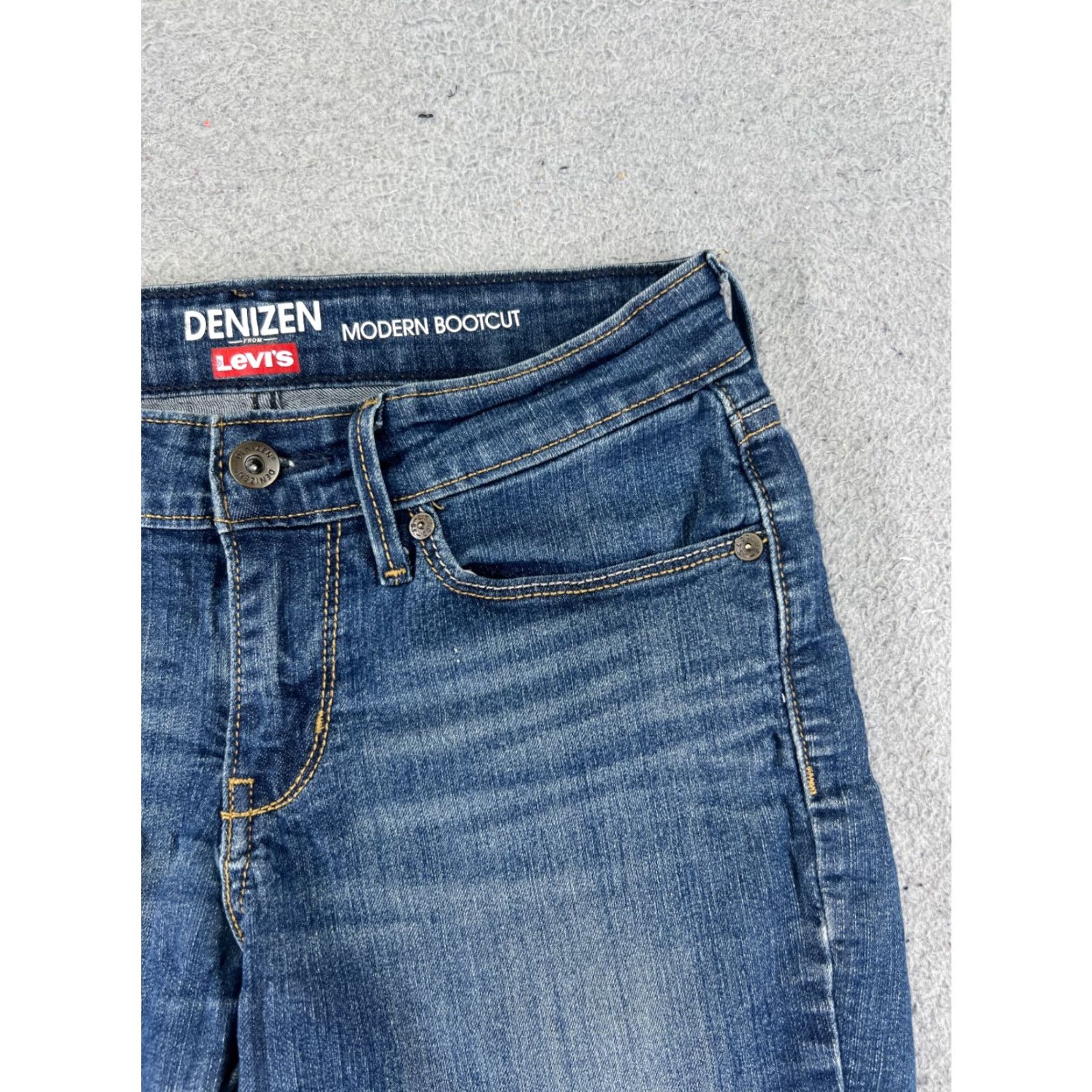Levi's Levis Shorts Womens 4 Blue Cutoff Denim Jeans Cotton Blend Denizen 26x14 5-Pocket Style Denim Size 27" / US 4 / IT 40 - 5 Thumbnail
