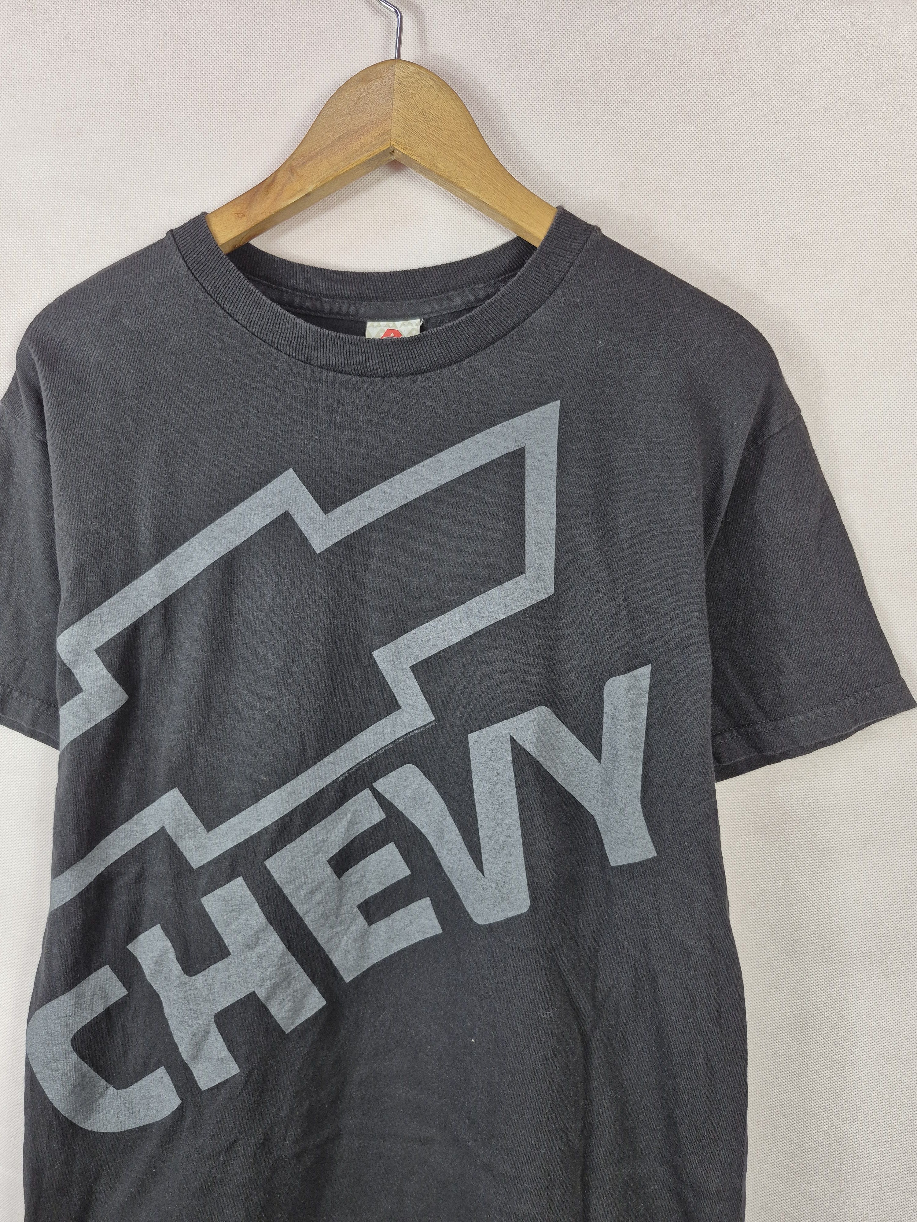 Vintage 🔥 Chevrolet Big Logo Chevvy Overprint Tee Size US M / EU 48-50 / 2 - 2 Thumbnail