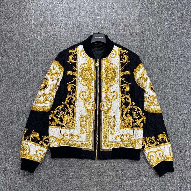 Versace Versace Medusa padded jacket Size US M / EU 48-50 / 2 - 1 Thumbnail