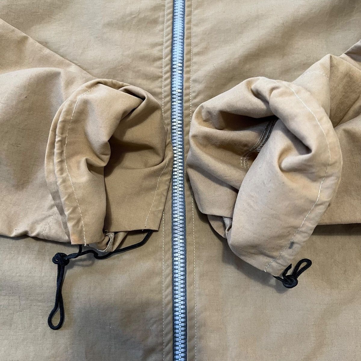 Vexed Generation VEXED GENERATION 90s Cream Nylon Mask Technical Jacket Size US XL / EU 56 / 4 - 5 Thumbnail