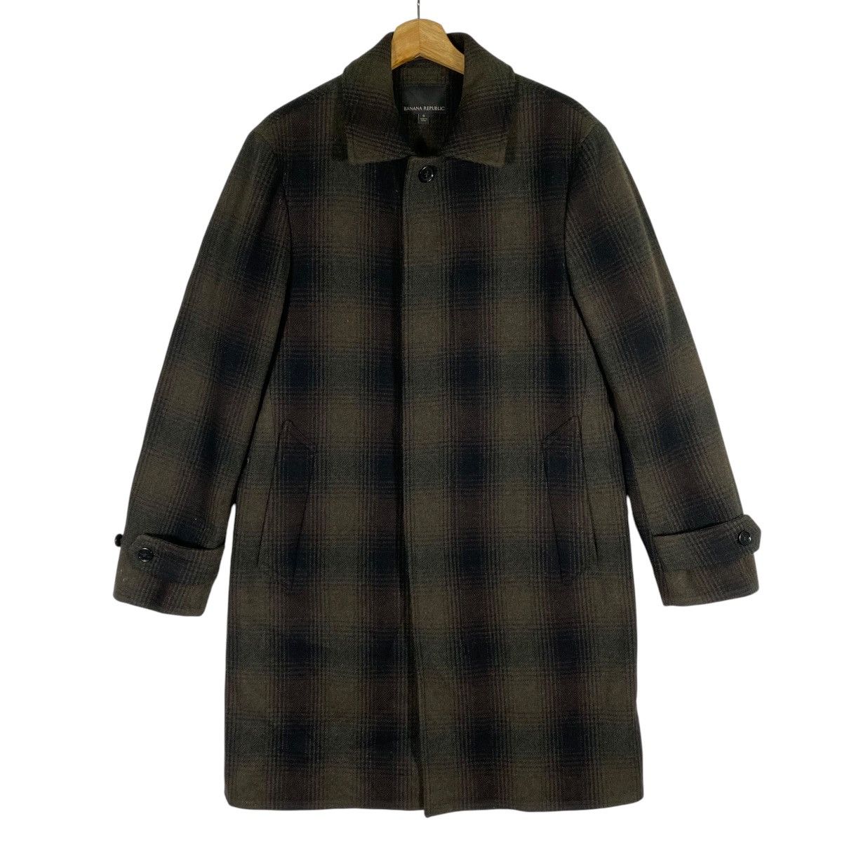 Banana Republic Banana Republic Wool Long Coat S Size But To Fit M Size Size US S / EU 44-46 / 1 - 1 Thumbnail