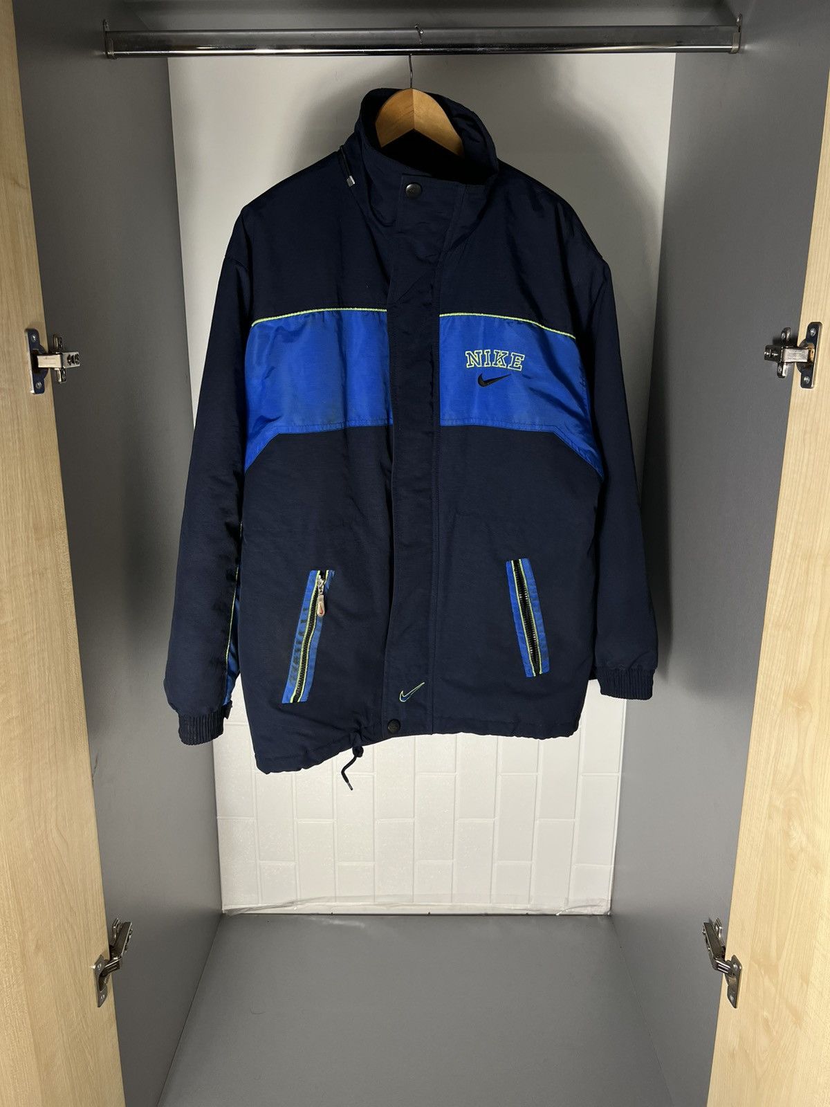 Vintage VERY RARE NIKE BIG LOGO SWOOSH RETRO JACKET INTER MILAN SOCCER JERSEY Y2K 90s Size US XXL / EU 58 / 5 - 4 Thumbnail