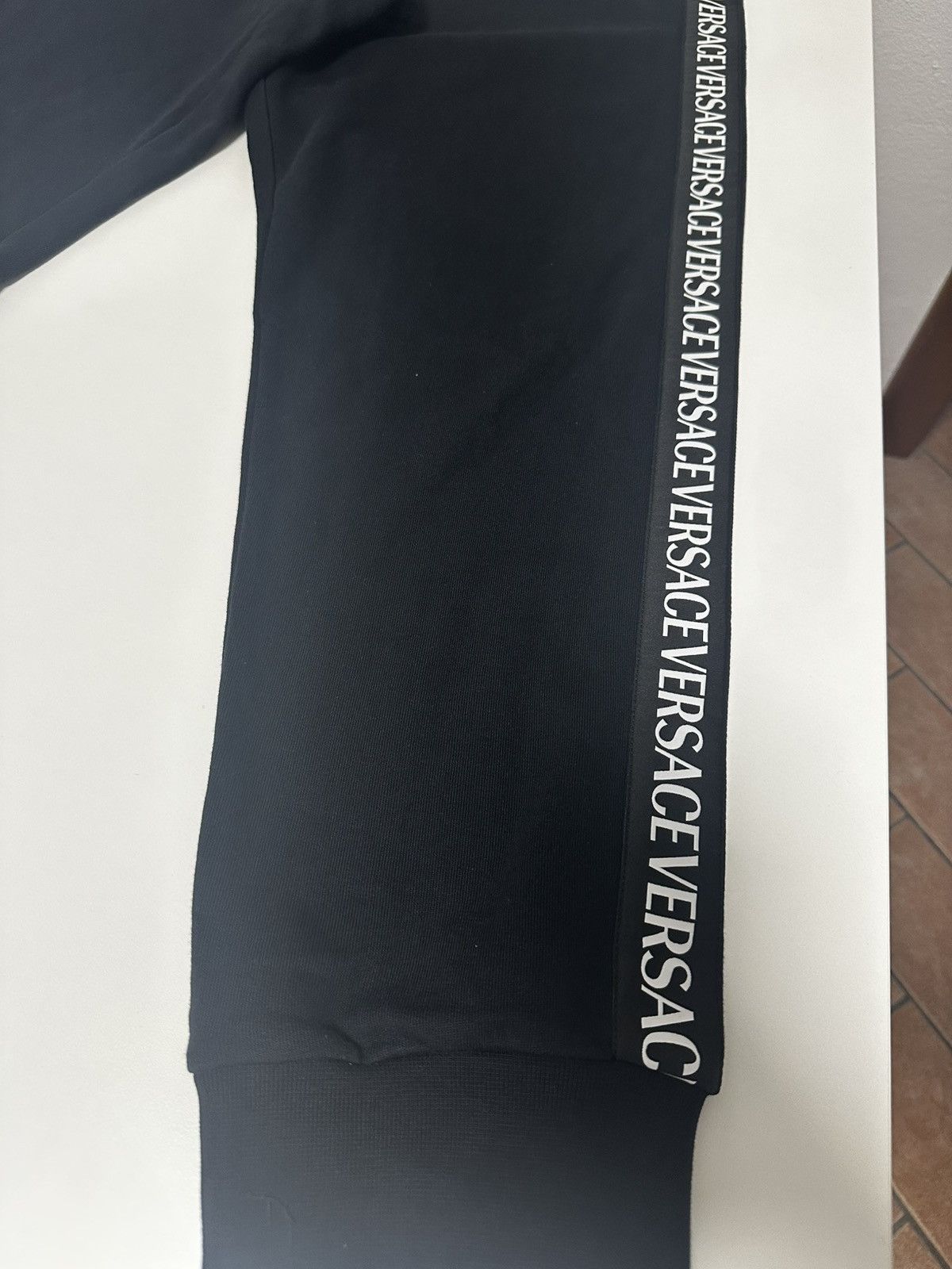 Versace Versace Black Sweatpants Size US 38 / EU 54 - 4 Thumbnail