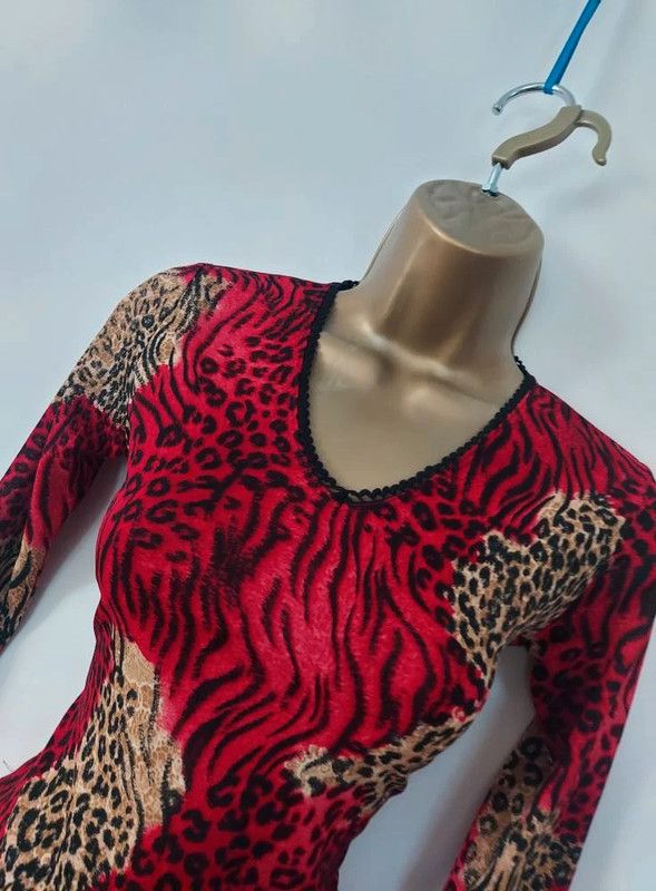 The Difference Christelle vintage top 10 Size US M / EU 48-50 / 2 - 5 Thumbnail