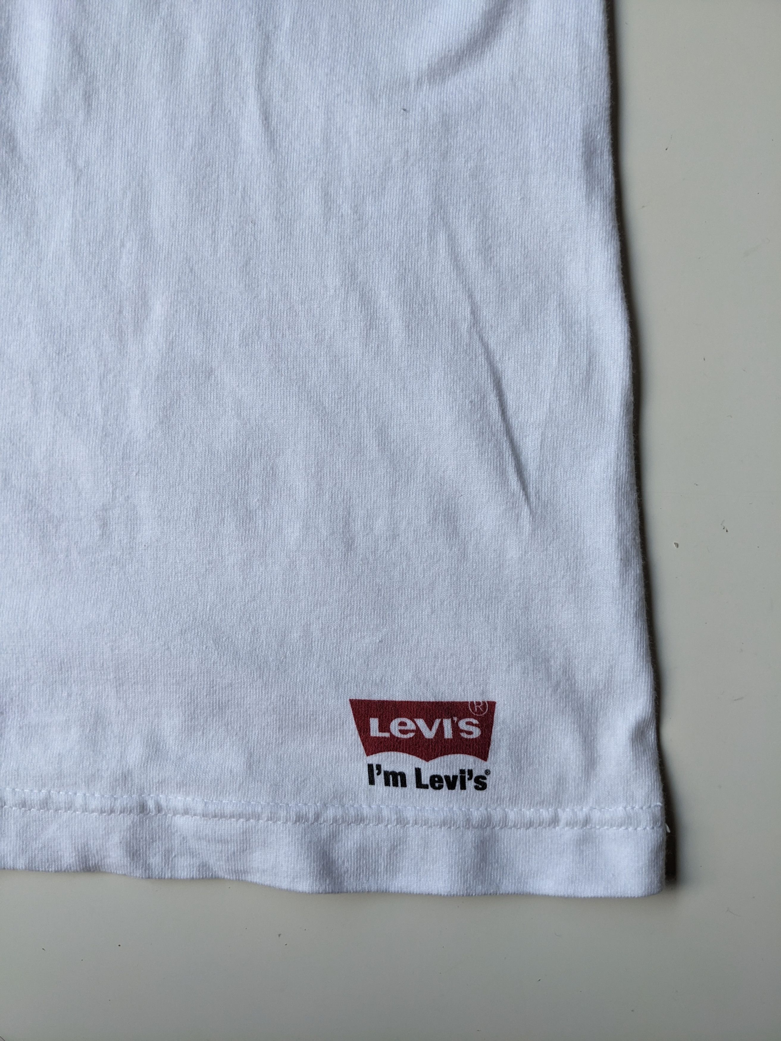 Levi's Vintage Clothing Vintage Levi's photo print batwing logo Size US L / EU 52-54 / 3 - 4 Thumbnail