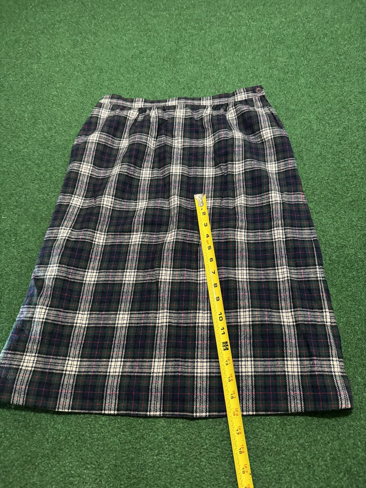 Pendleton Vintage Pendleton Plaid Wool Flannel Murray Tartan Skirt Size 36" / US 14 / IT 50 - 9 Thumbnail