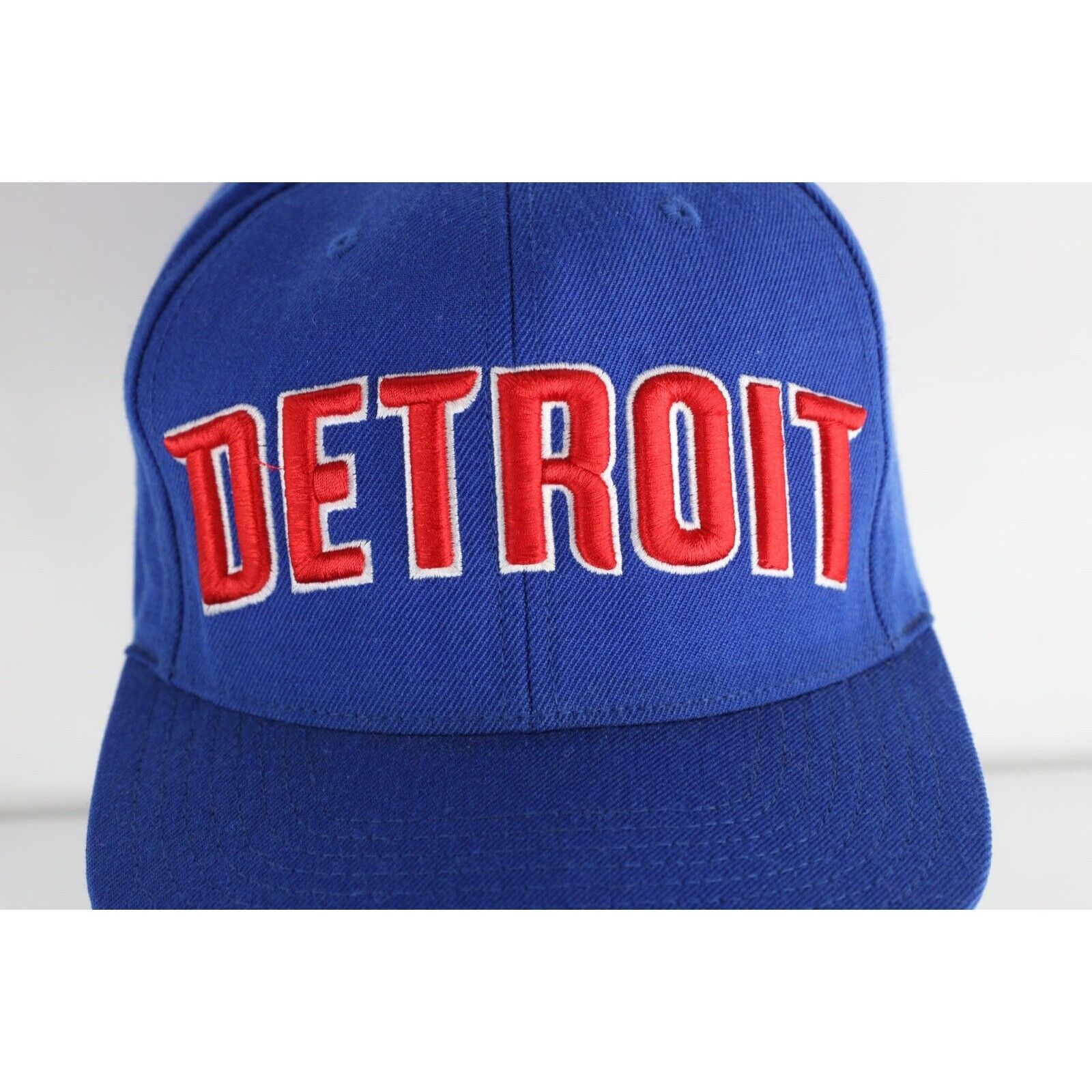 Adidas Y2K Adidas Spell Out Detroit Pistons Basketball Snapback Hat Size ONE SIZE - 2 Thumbnail