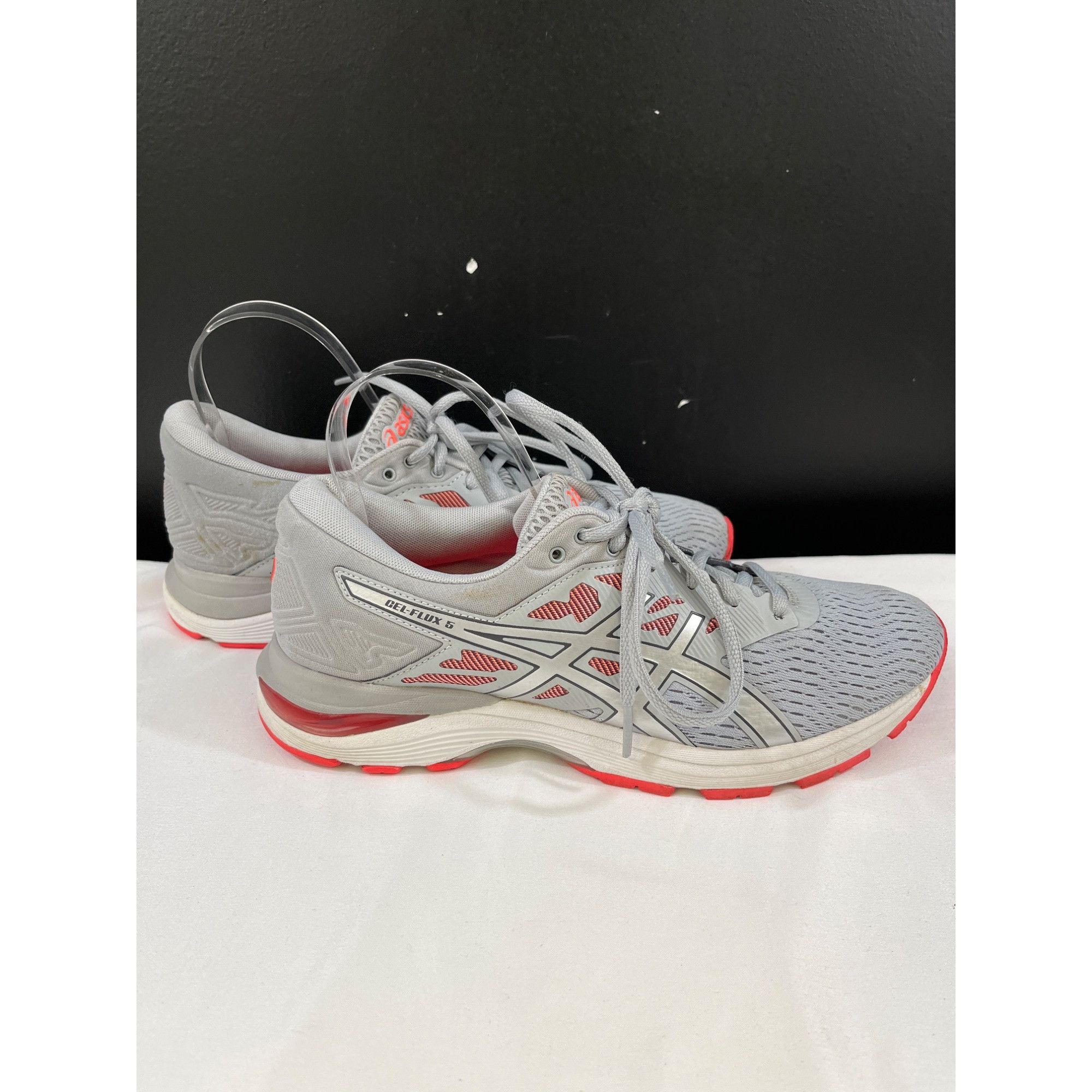 Asics Asics Gel-Flux 5 Women's Grey Running Sneakers Size 9 SKU 60 Size US 9 / IT 39 - 1 Thumbnail