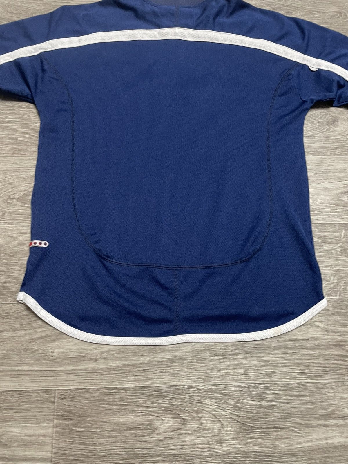 Umbro Vintage 90s Umbro Pro Training Retro Football Soccer Jersey Size US S / EU 44-46 / 1 - 15 Thumbnail