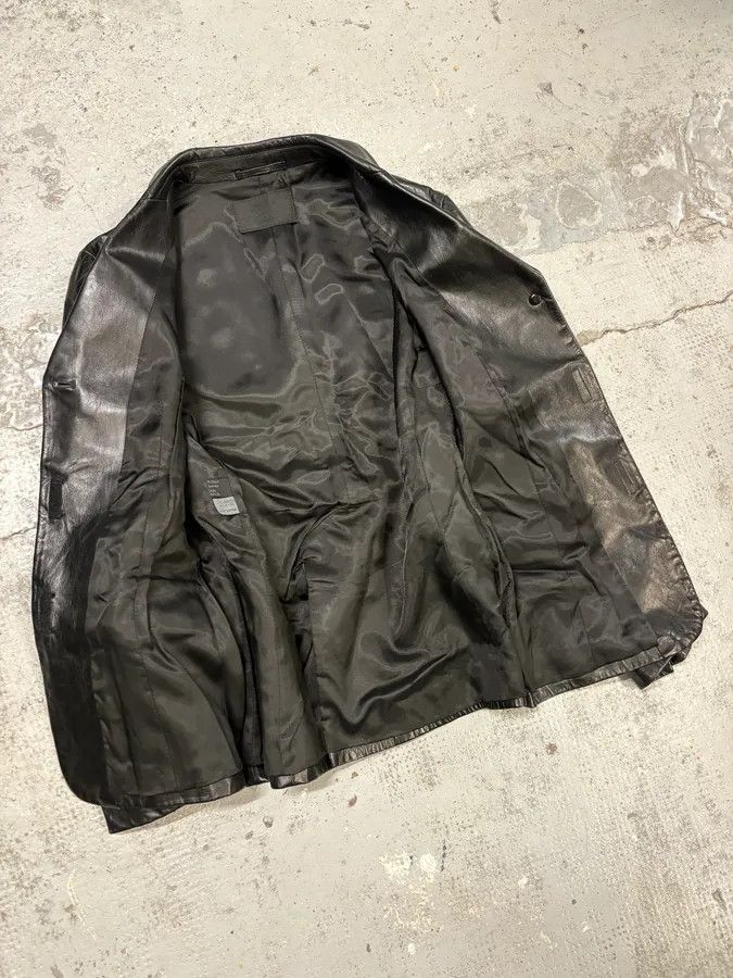 Prada 2000s Prada Black Minimalist Leather Blazer Jacket Size M / US 6-8 / IT 42-44 - 7 Thumbnail