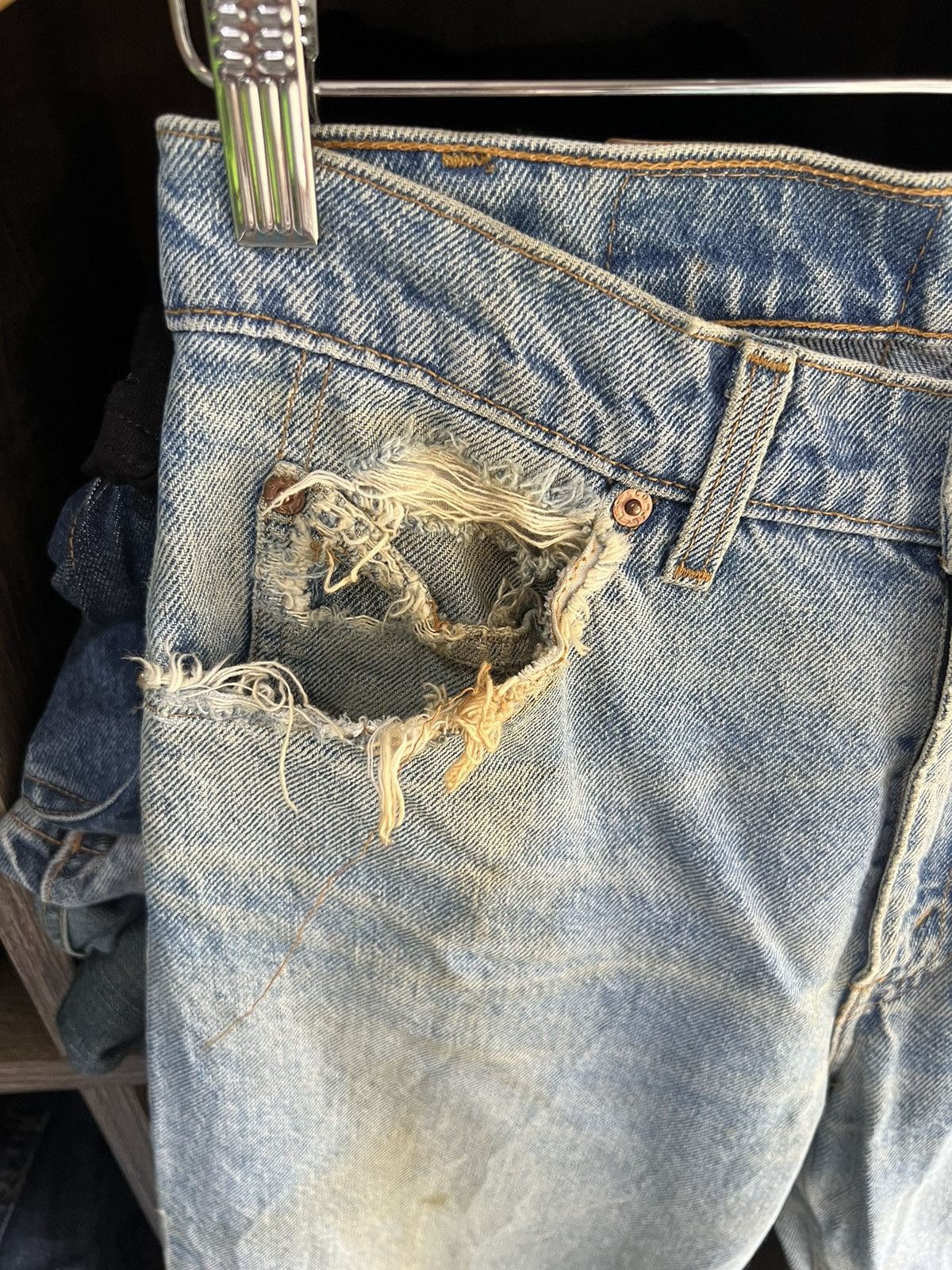 Levi's Vintage Clothing 🔥Vintage Levis 550 Distressed Denim Size US 30 / EU 46 - 6 Thumbnail