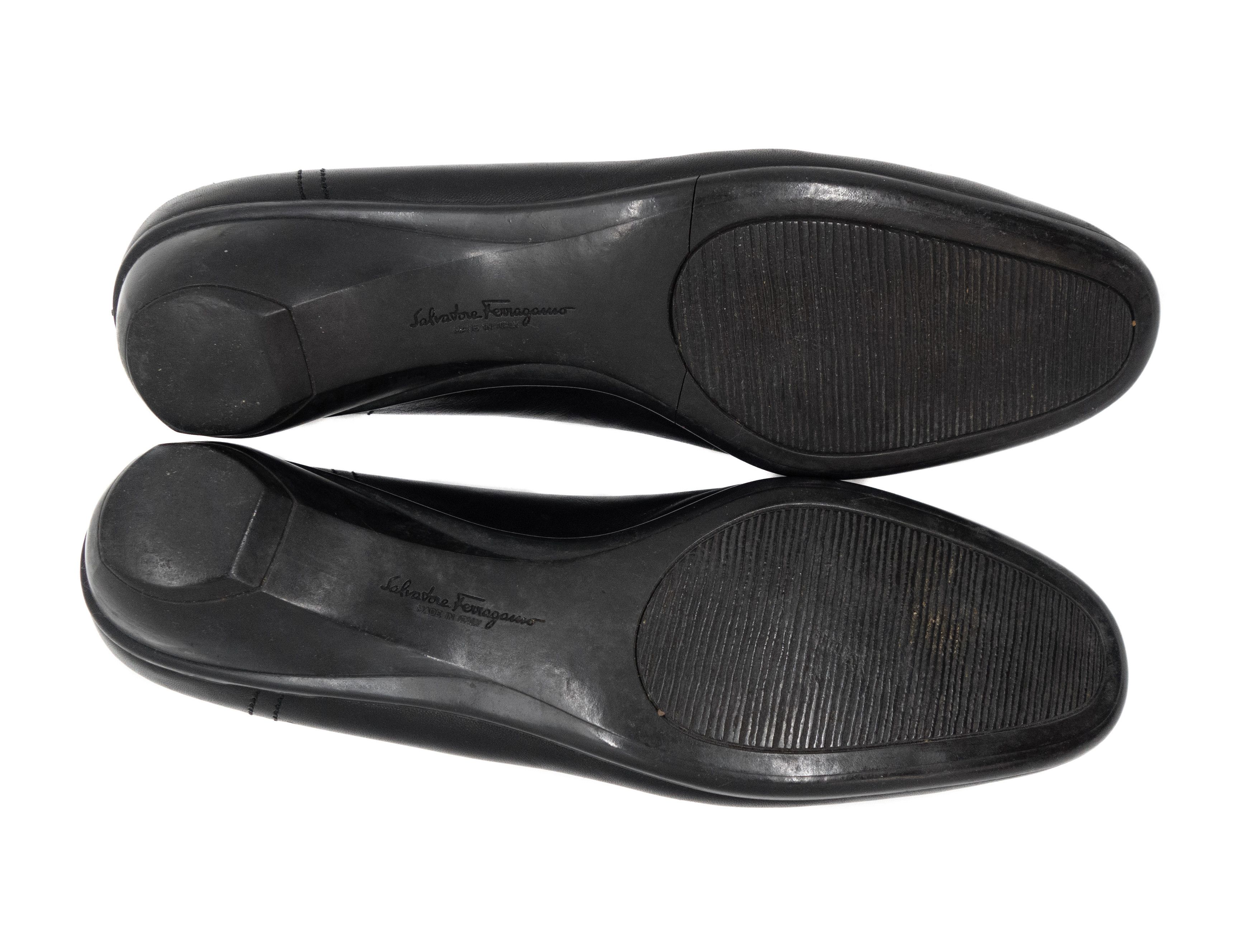 Salvatore Ferragamo Boutique Leather Low Wedge Heel Pumps with Elastic Panel Toe Size US 7 / IT 37 - 5 Thumbnail
