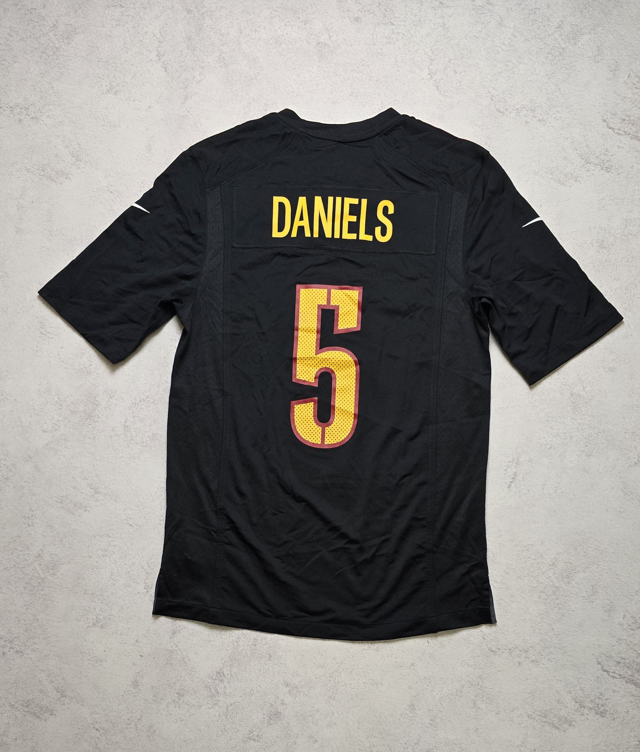 Nike Jayden Daniels #5 Commanders Nike Black Game Jersey Size US S / EU 44-46 / 1 - 3 Thumbnail