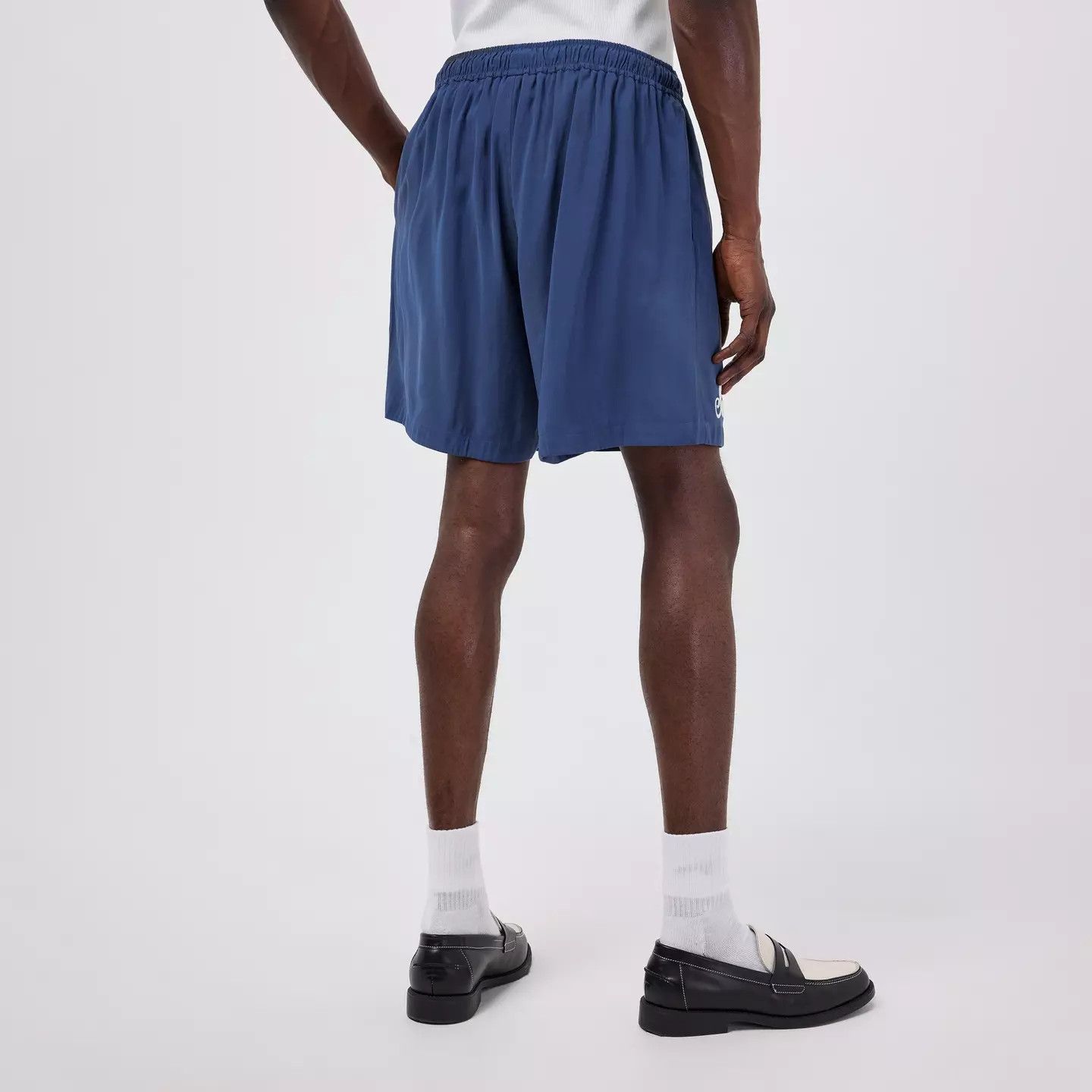 Amiri o1g2r1mq0426 Saturday Shorts in Blue Size US 32 / EU 48 - 4 Thumbnail