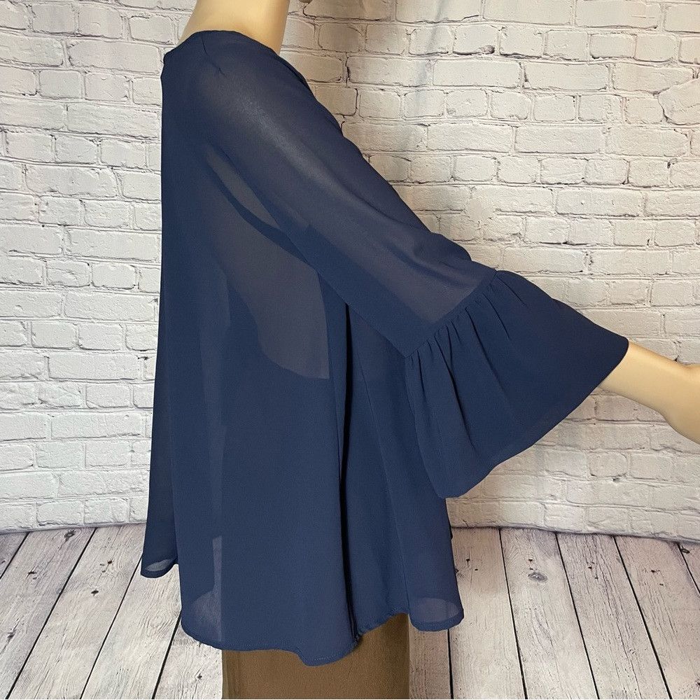 Other Kate Blue Chiffon Bell Sleeve Made in Italy Blouse Size S Size S / US 4 / IT 40 - 6 Thumbnail