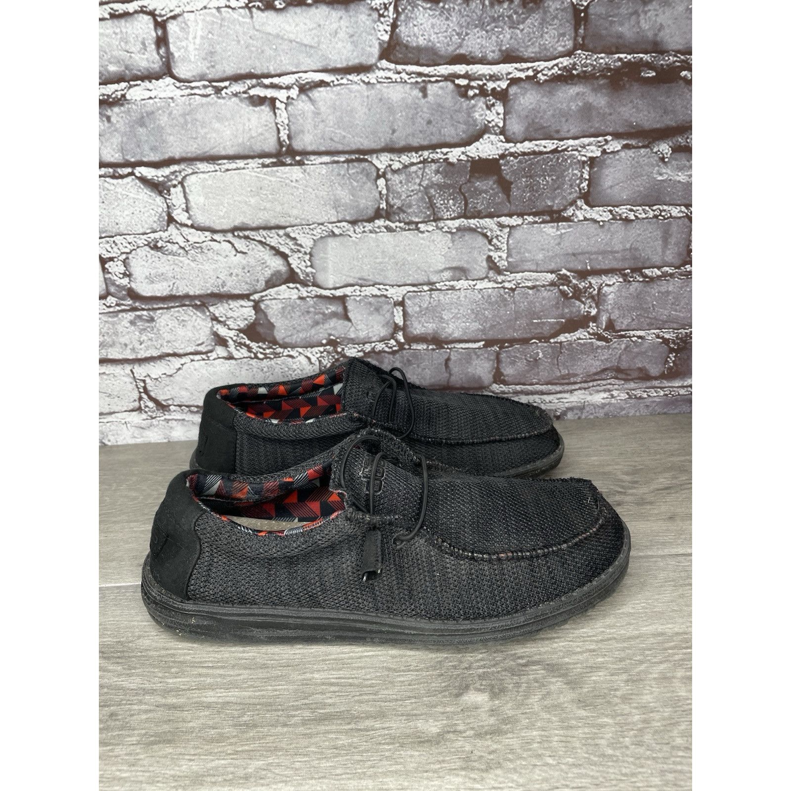 Other Hey Dude Shoes Wally Sox Comfortable Jet Black Gray Slip On Size US 10 / EU 43 - 11 Thumbnail