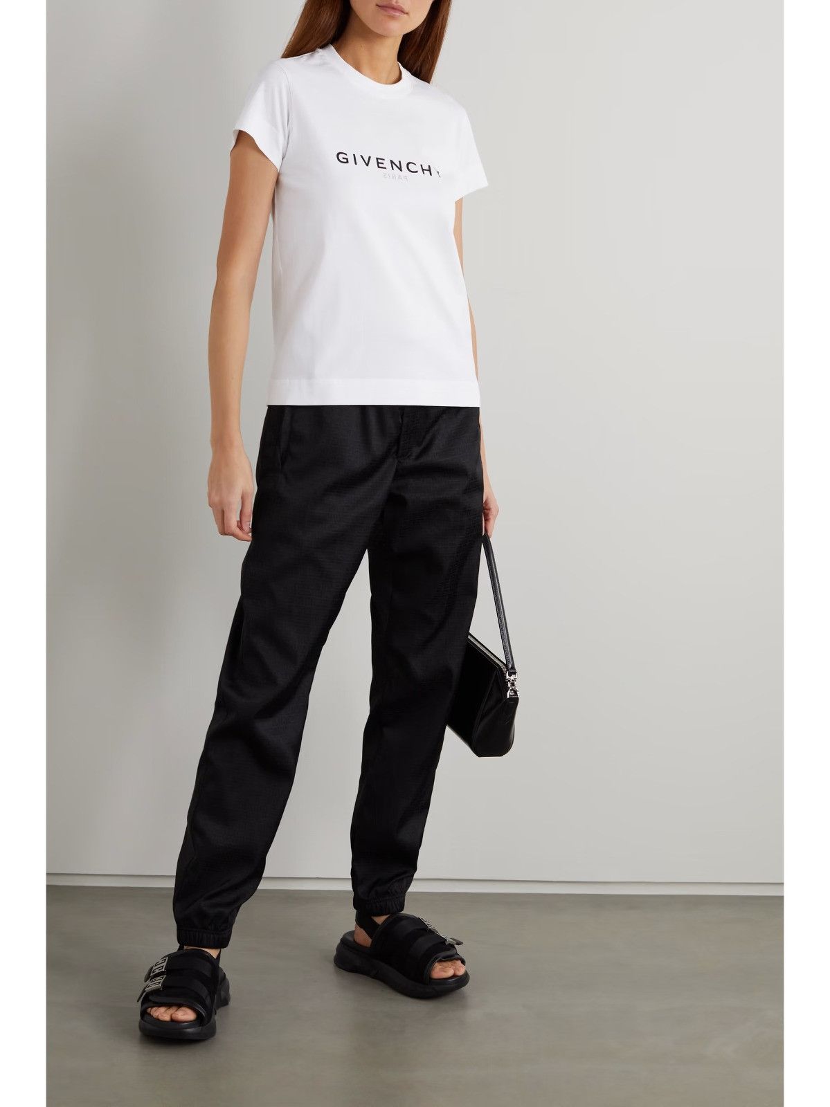 Givenchy White Reverse Logo T-Shirt Size M / US 6-8 / IT 42-44 - 3 Thumbnail