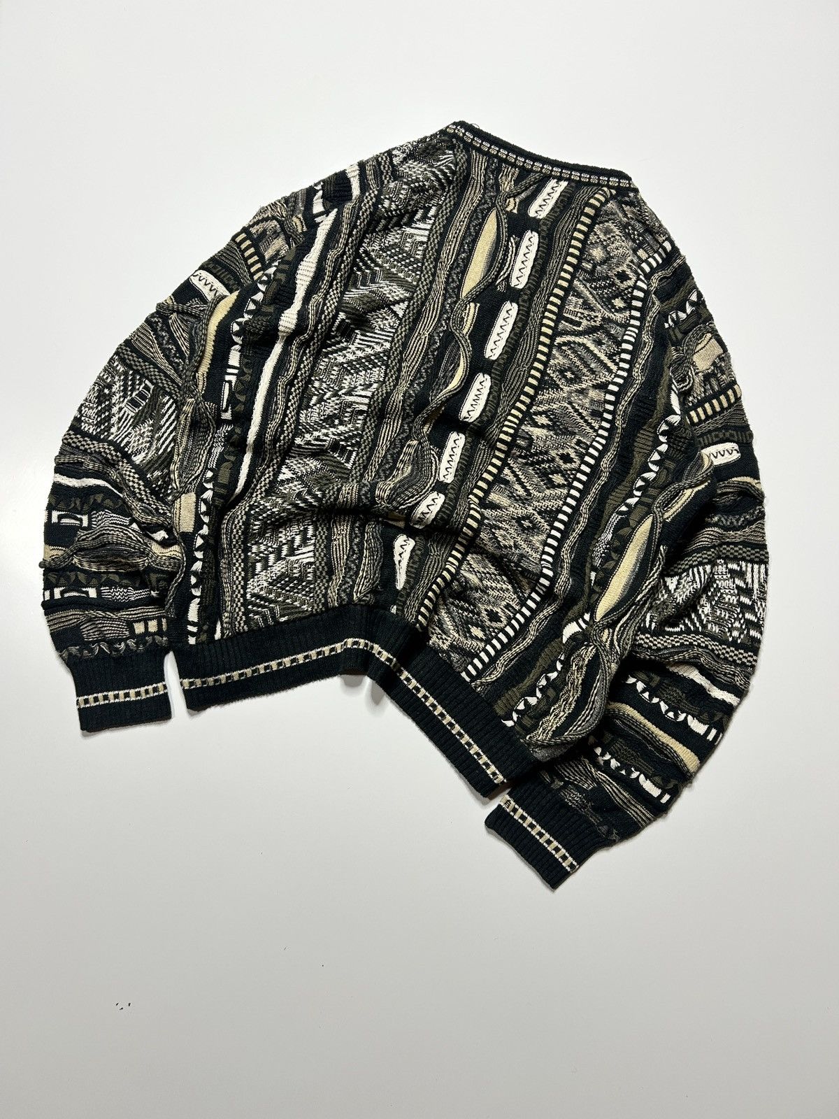 Coogi Vintage Coogi Knitwear Sweater Size US S / EU 44-46 / 1 - 9 Thumbnail