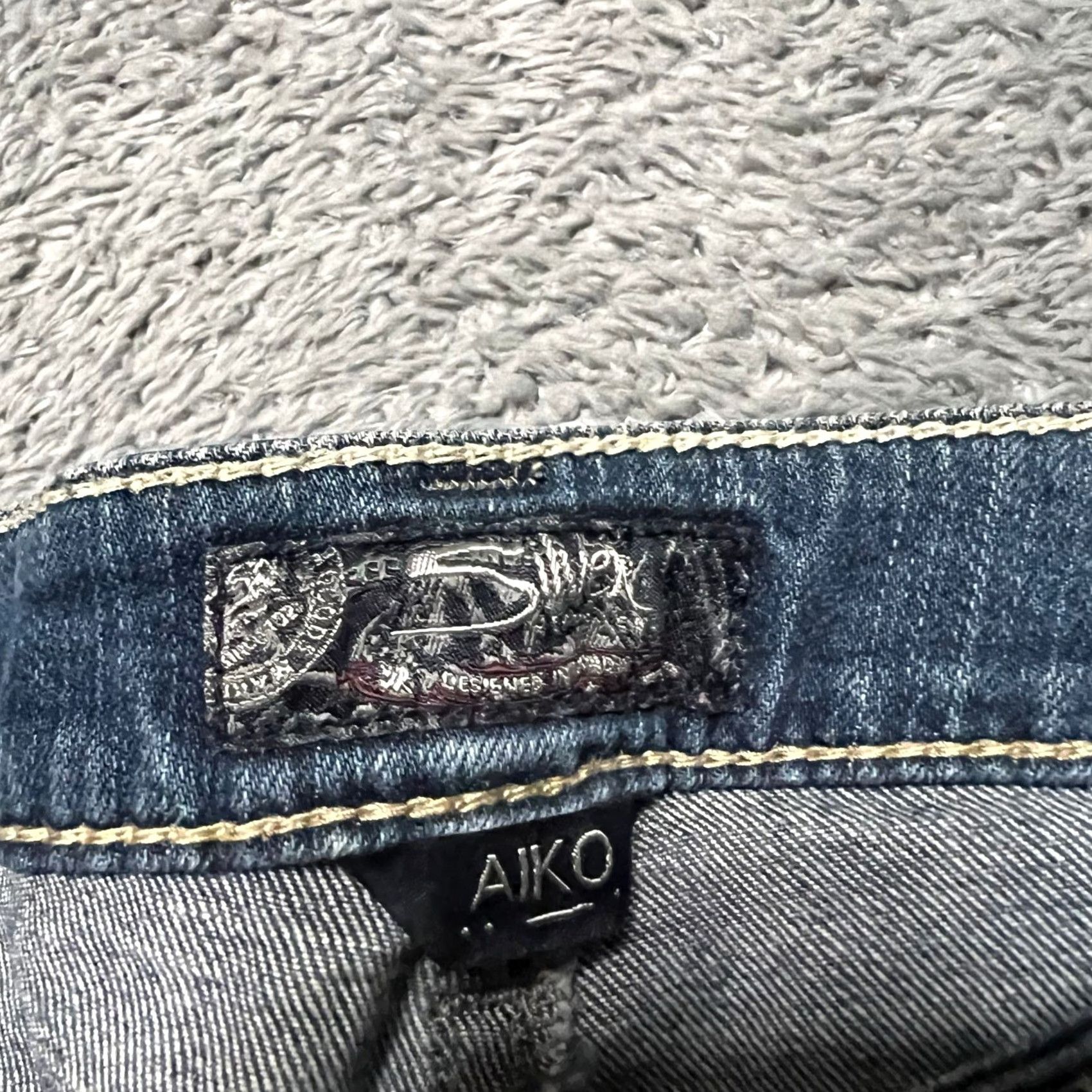 Silver Jeans Co. VINTAGE Silver Jeans Womens 27 (29x25) Aiko Capri Straight Blue Denim Pants Western Womens Size 27" / US 4 / IT 40 - 5 Thumbnail