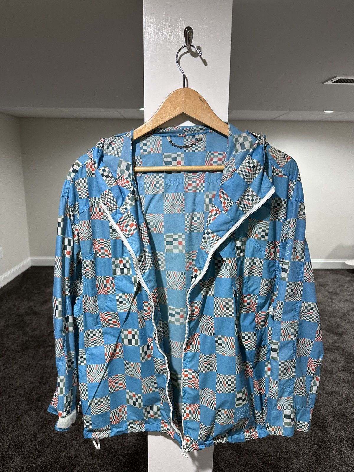 Louis Vuitton Louis Vuitton Distorted Damier Blue Nylon Windbreaker Jacket Size US S / EU 44-46 / 1 - 4 Thumbnail