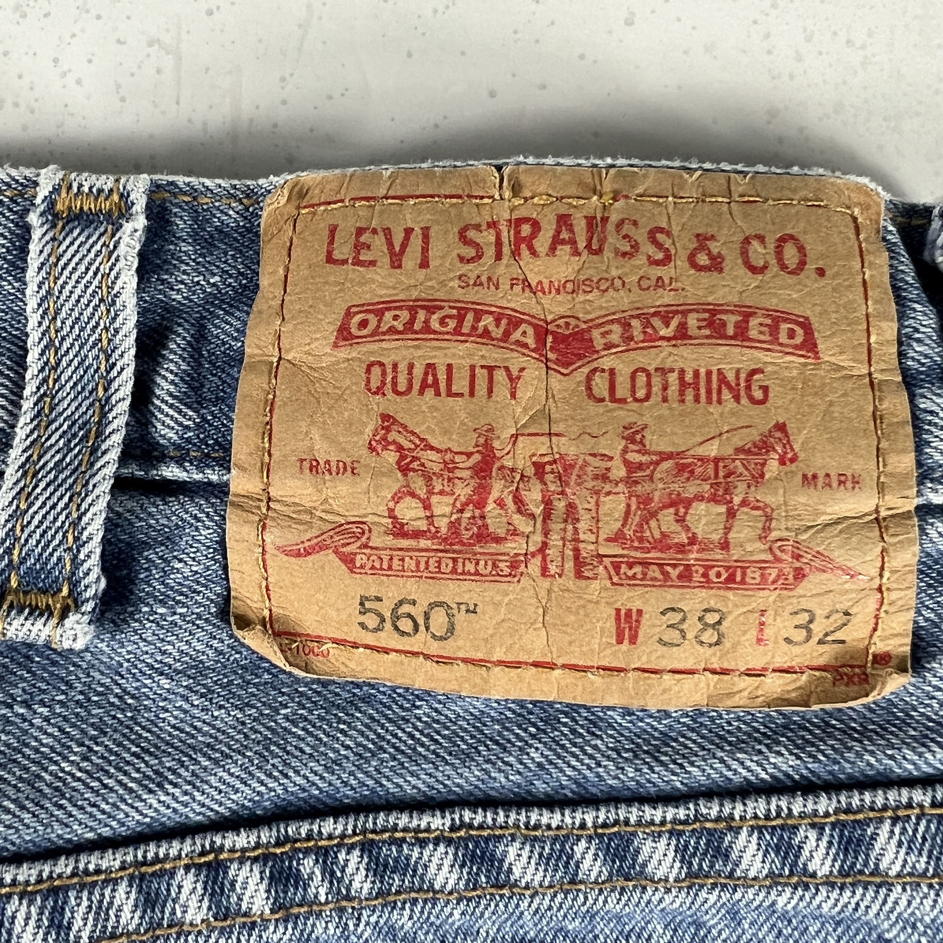 Levi's Y2K Levi's Jeans Shorts 560 Loose Cut Off Cotton Denim Jorts Size US 38 / EU 54 - 12 Thumbnail