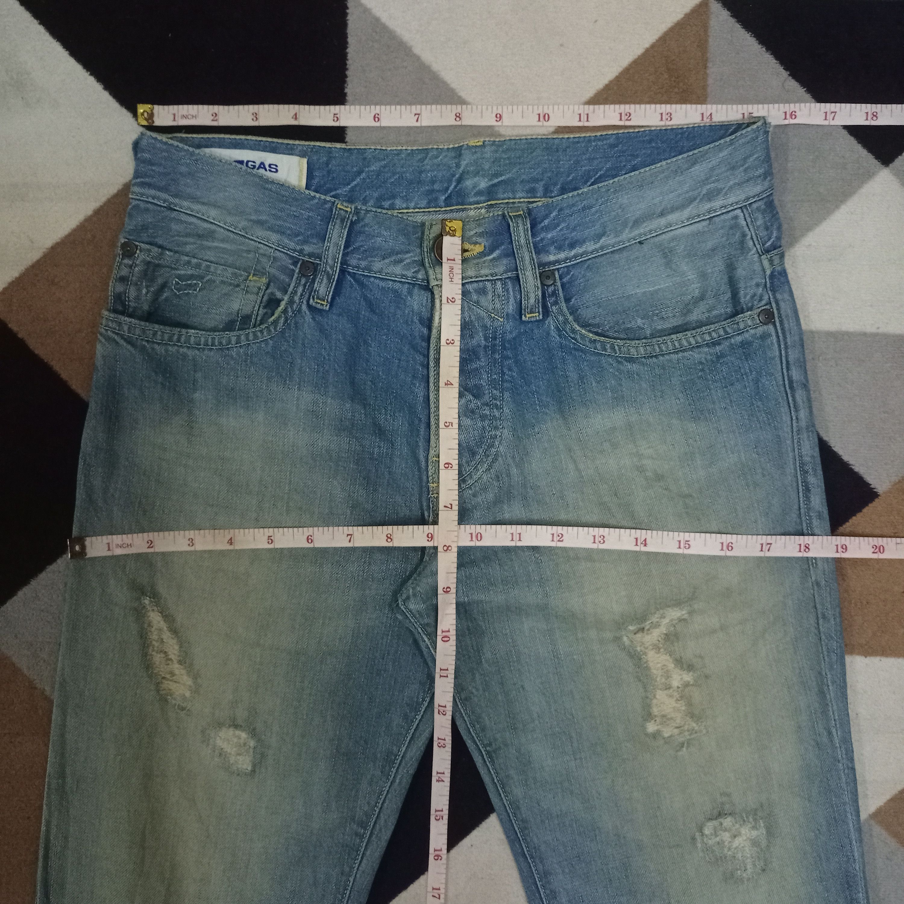 Japanese Brand Vintage Japanese Brand Blue Wash Distressed Style Jeans Size US 31 - 10 Thumbnail