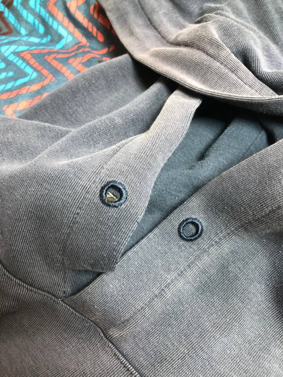 Vintage vintage streetwear Alphatauri logo Sweatshirt hoodie Size US L / EU 52-54 / 3 - 16 Thumbnail