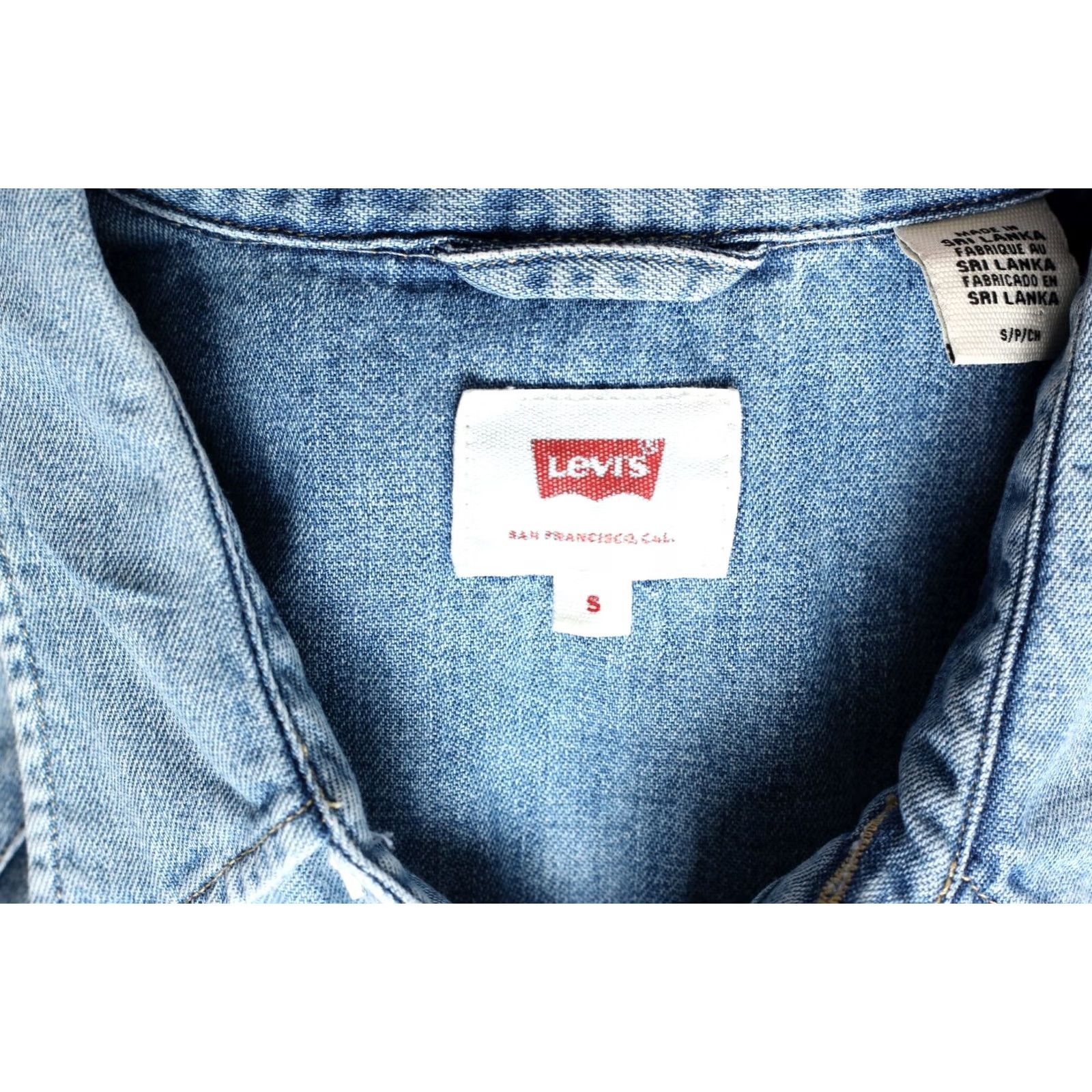 Levi's LEVI’S Barstow Western Denim Shirt Size S Long Sleeve Men VR3506 Size US S / EU 44-46 / 1 - 5 Thumbnail