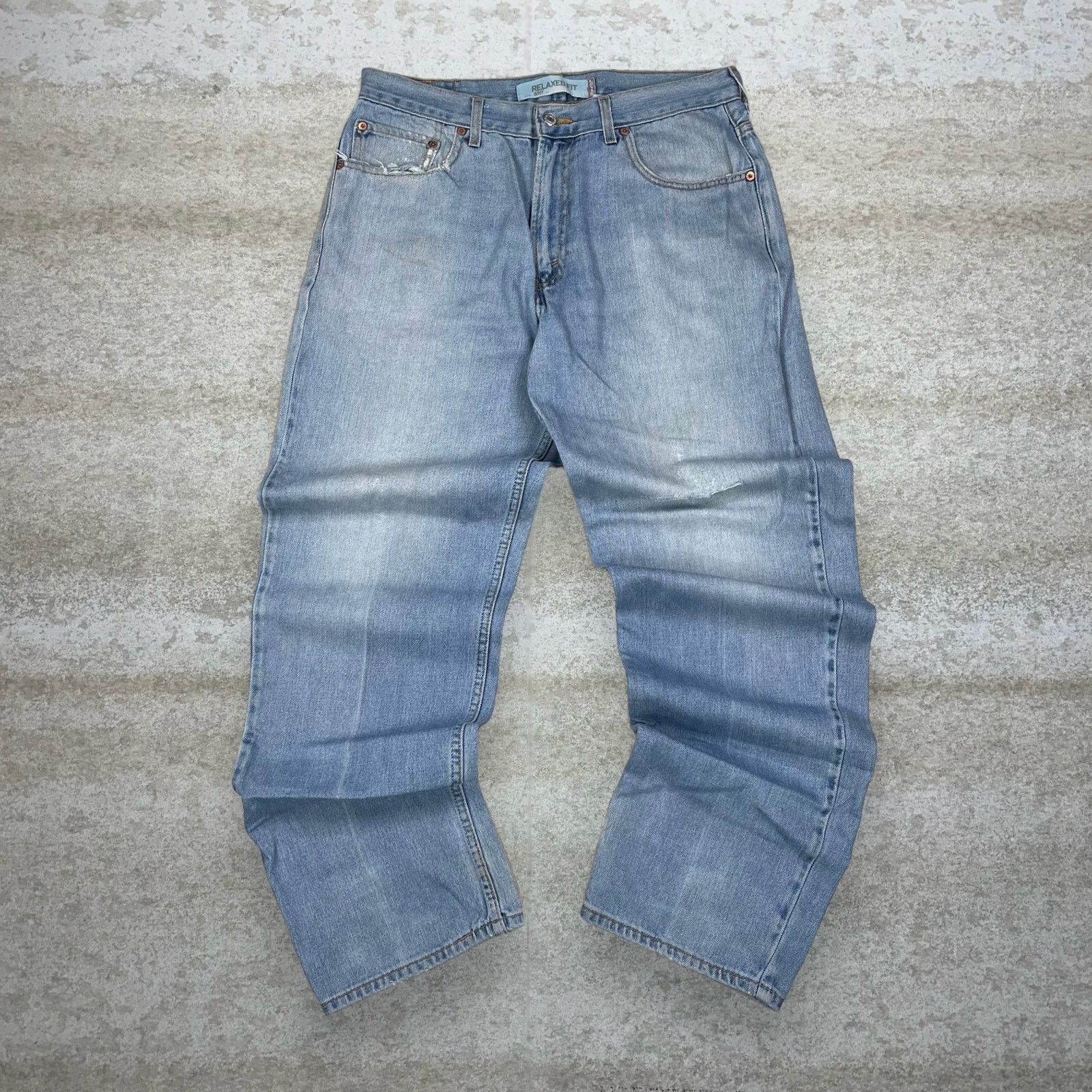 Levi's Crazy Vintage Levis 550 Jeans Relaxed Fit Light Wash Size US 35 - 2 Thumbnail