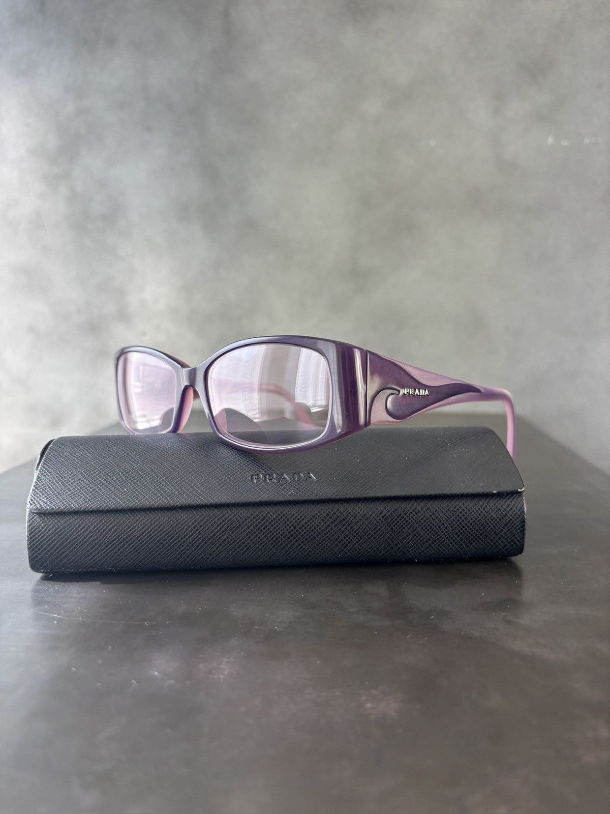 Designer × Prada × Vintage 2000s Prada Sunglasses Y2K SPR 58F